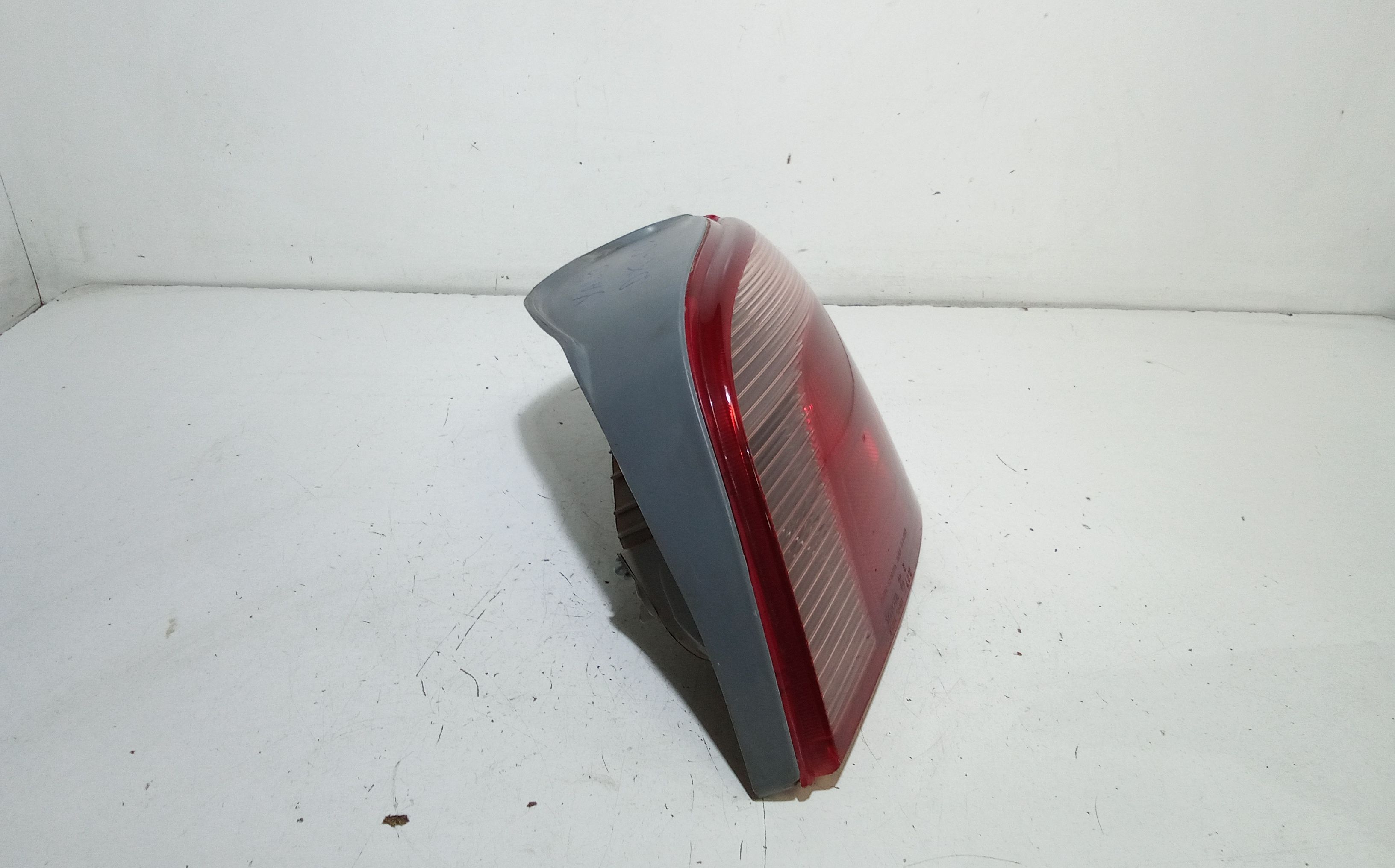 Stop fanale posteriore Destro Passeggero TOYOTA Yaris Serie (99>03)