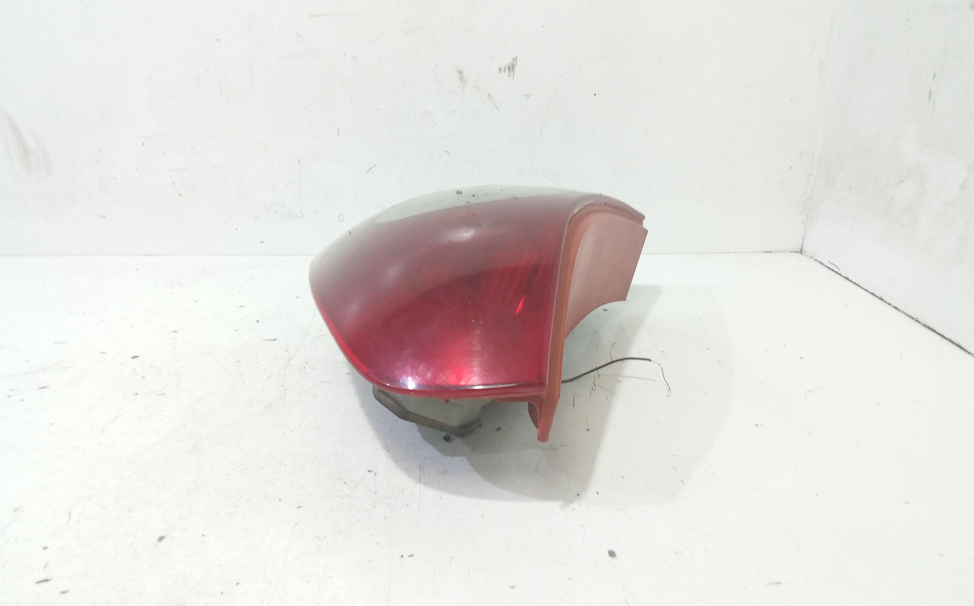 Stop fanale posteriore Destro Passeggero RENAULT Clio Serie (01>05)