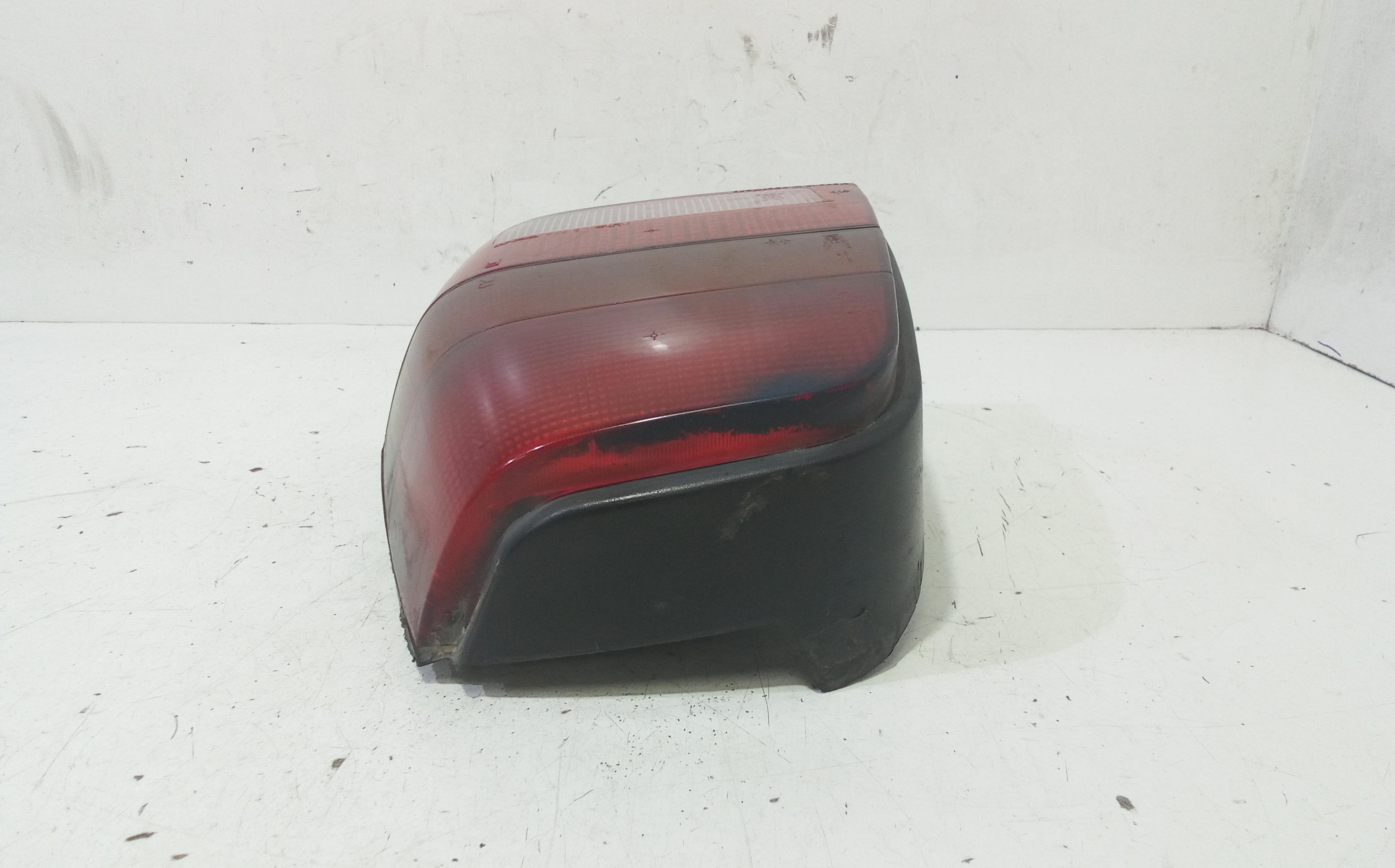 Stop fanale posteriore Destro Passeggero VOLKSWAGEN Polo 2 Serie