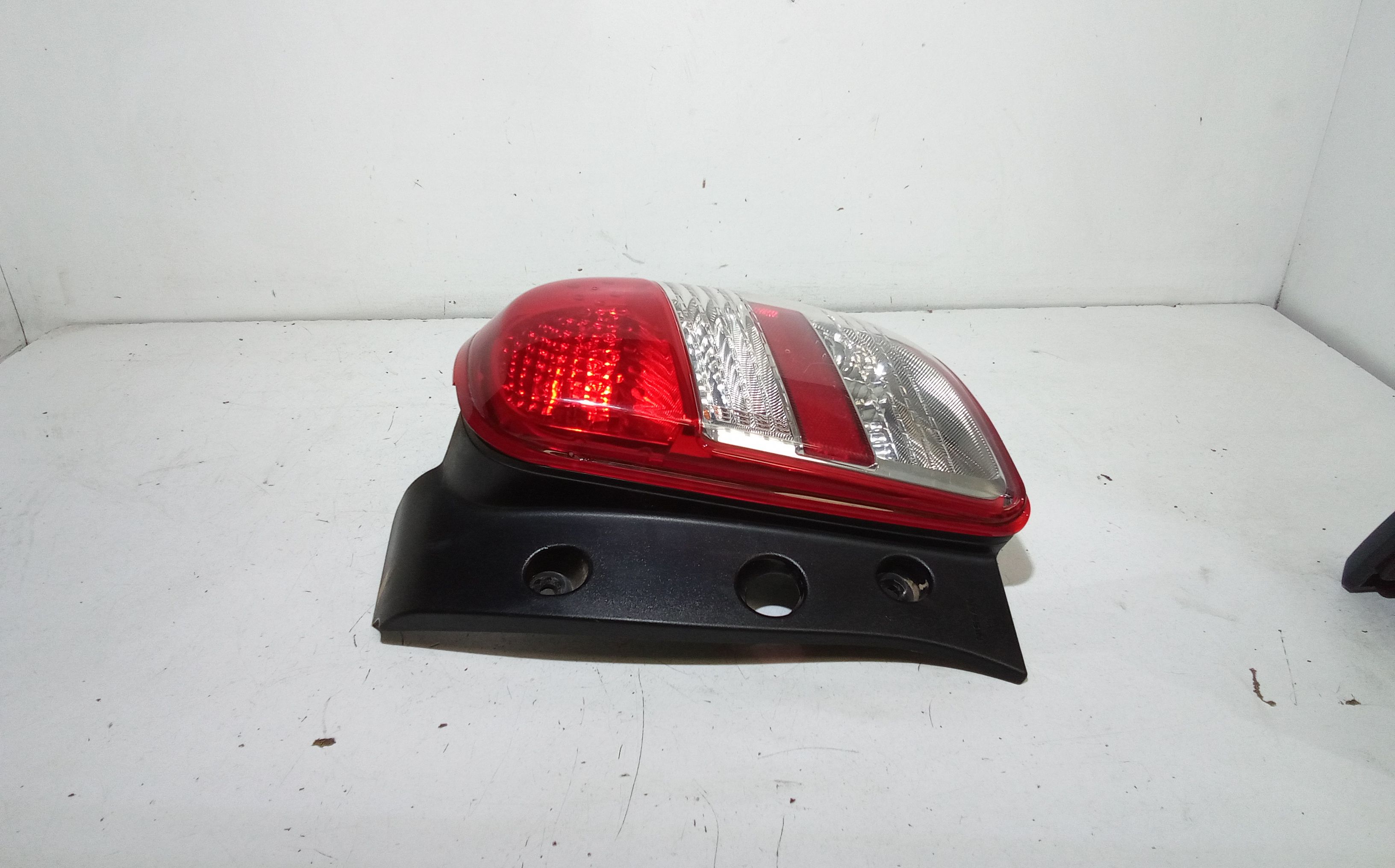 Stop fanale posteriore Destro Passeggero NISSAN Micra 7 Serie