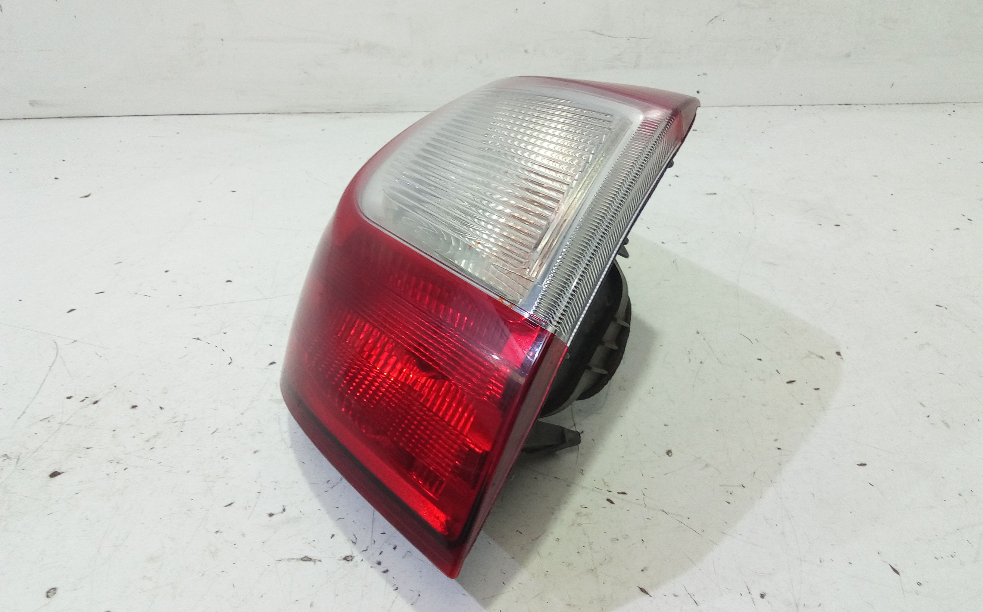 Stop fanale Posteriore sinistro lato Guida FORD C - Max Serie (10>)