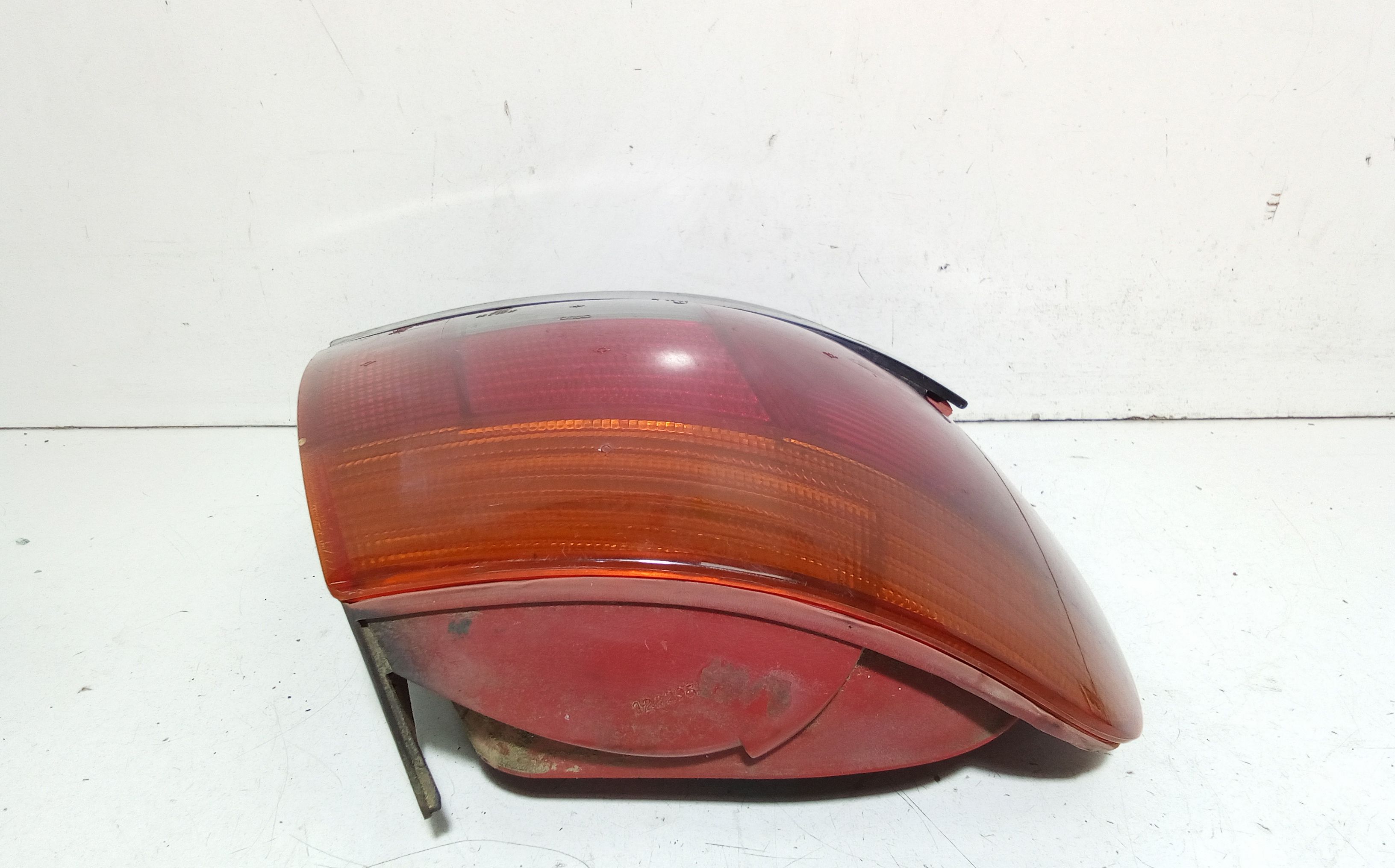 Stop fanale Posteriore sinistro lato Guida AUDI A4 Avant (8D) (97>00)