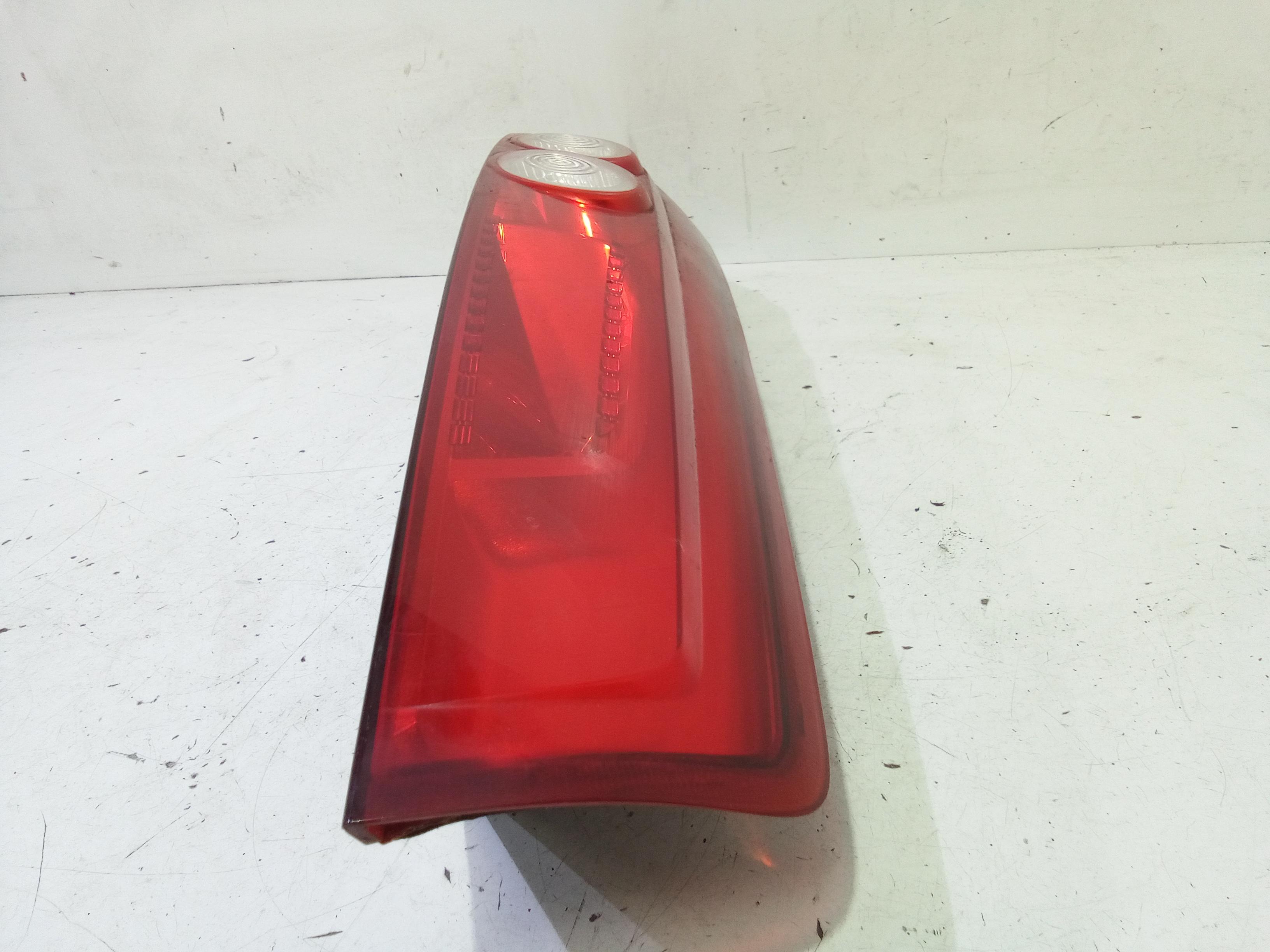 Stop fanale Posteriore sinistro lato Guida FORD Fiesta 5 Serie