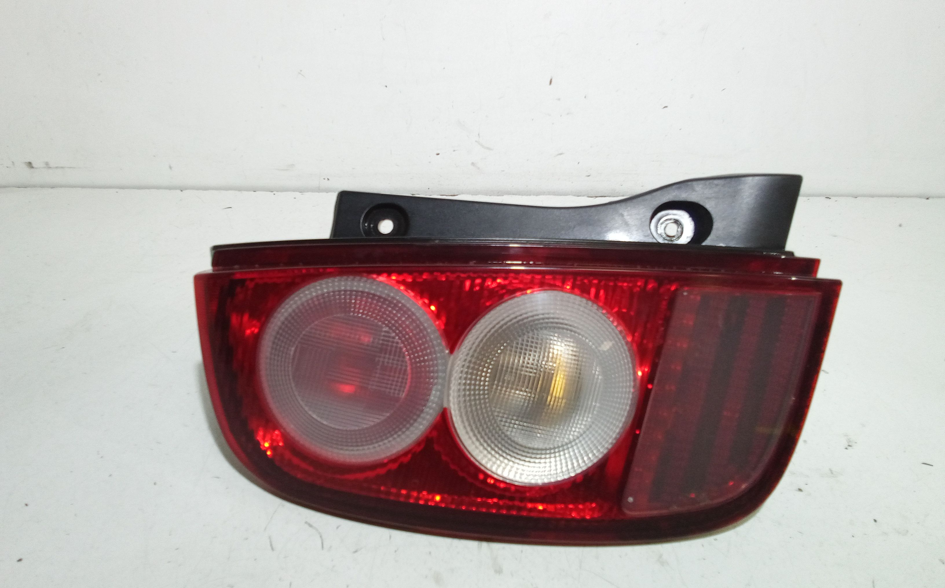 Stop fanale Posteriore sinistro lato Guida NISSAN Micra 4 Serie