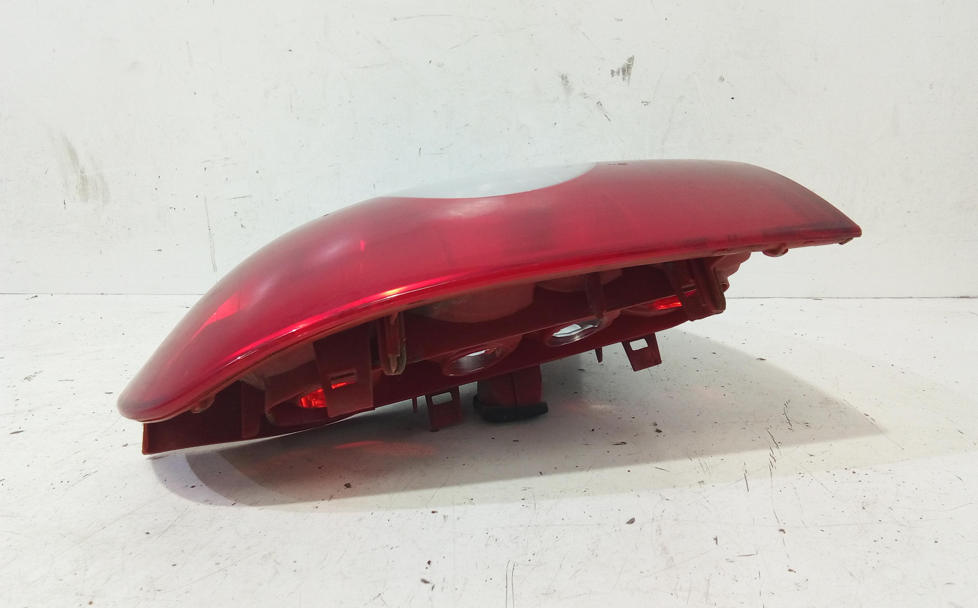 Stop fanale Posteriore sinistro lato Guida RENAULT Clio Serie (01>05)