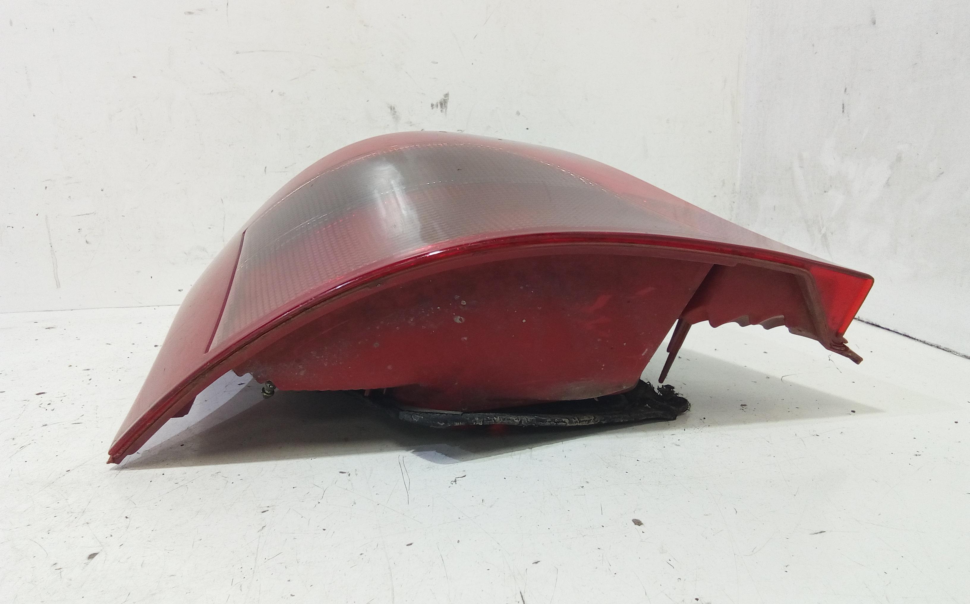 Stop fanale Posteriore sinistro lato Guida RENAULT Clio Serie (04>08)