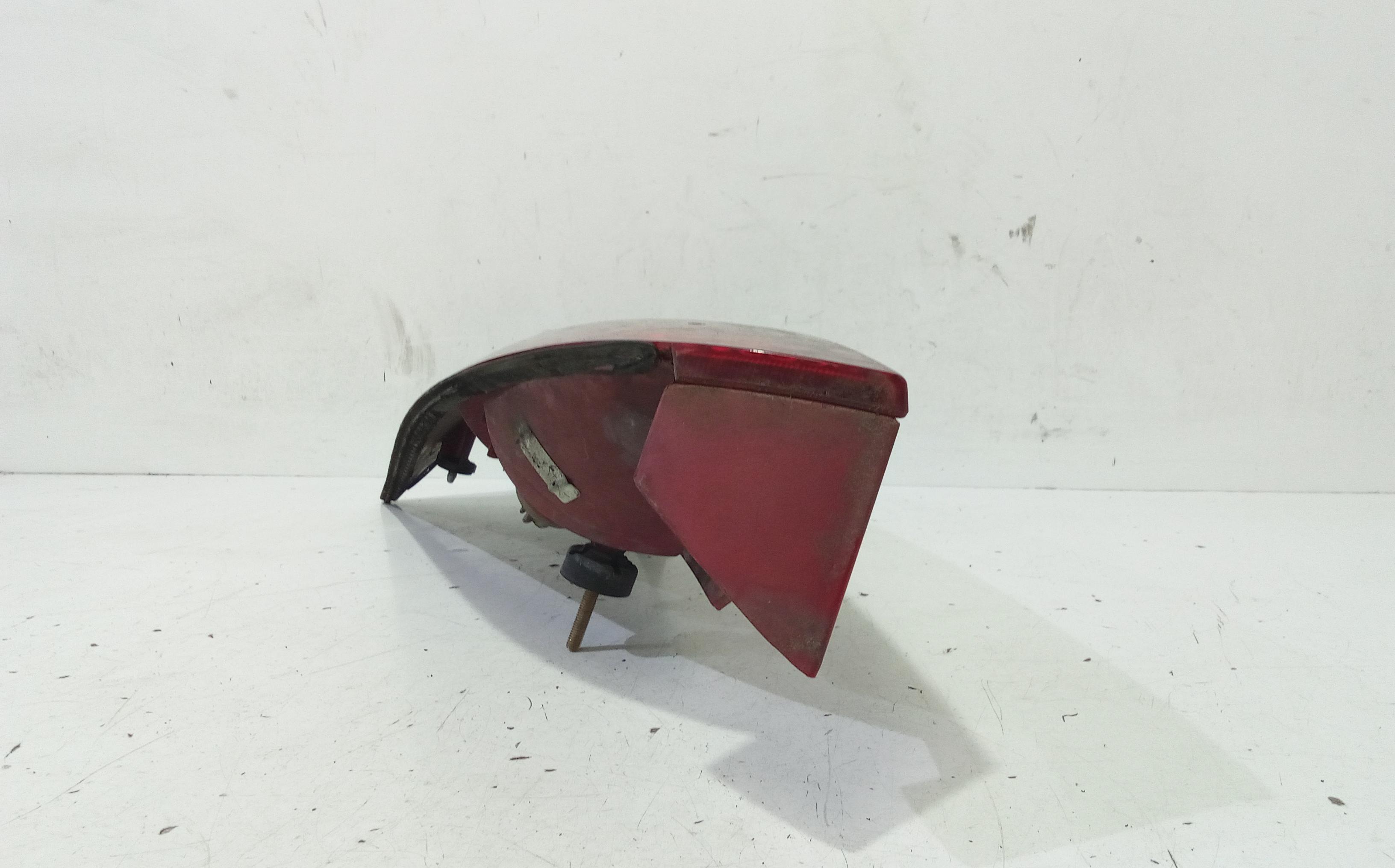 Stop fanale Posteriore sinistro lato Guida FORD Focus Berlina 2 Serie