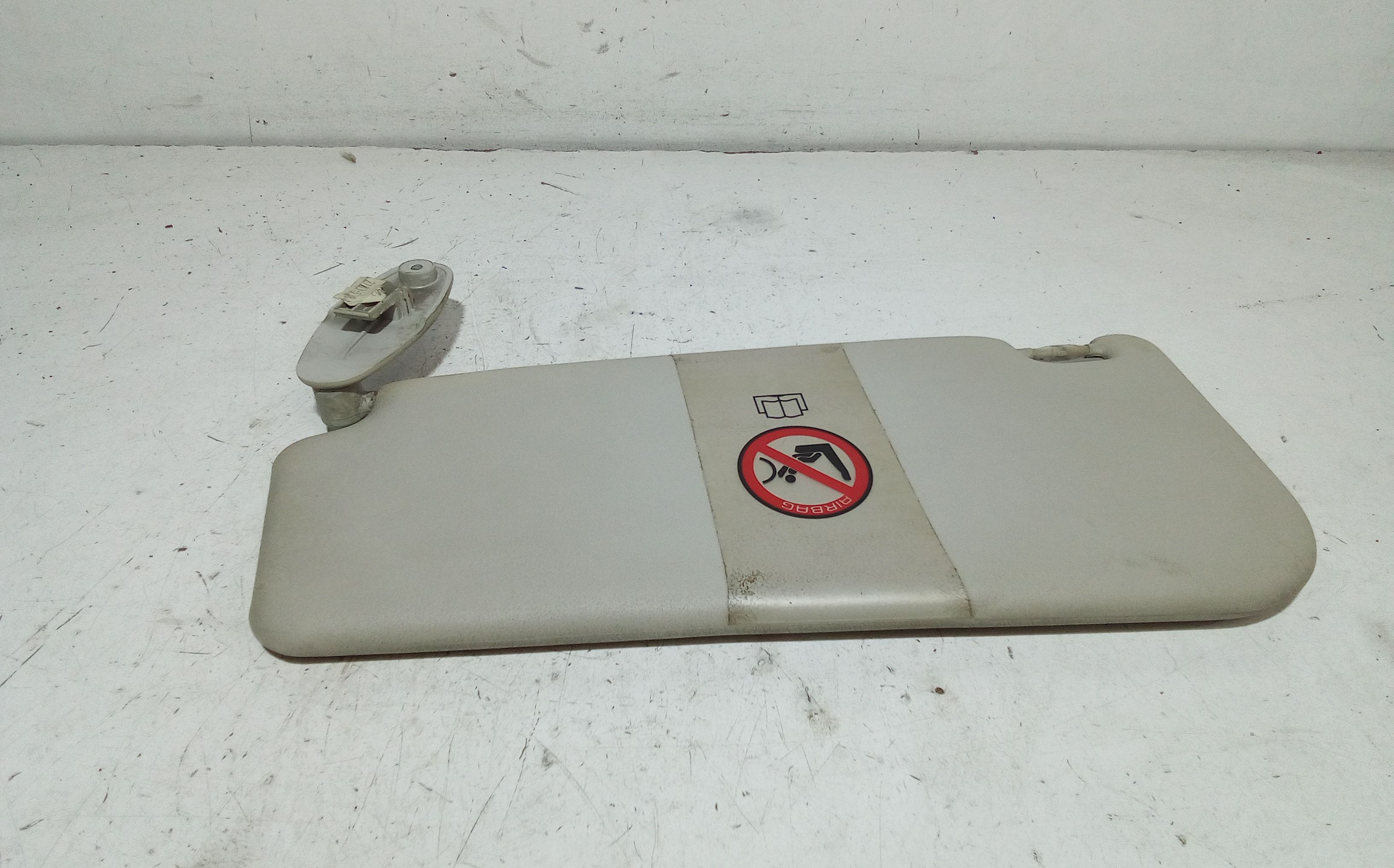 Parasole aletta Lato Passeggero FIAT Punto Berlina 3P 2 Serie