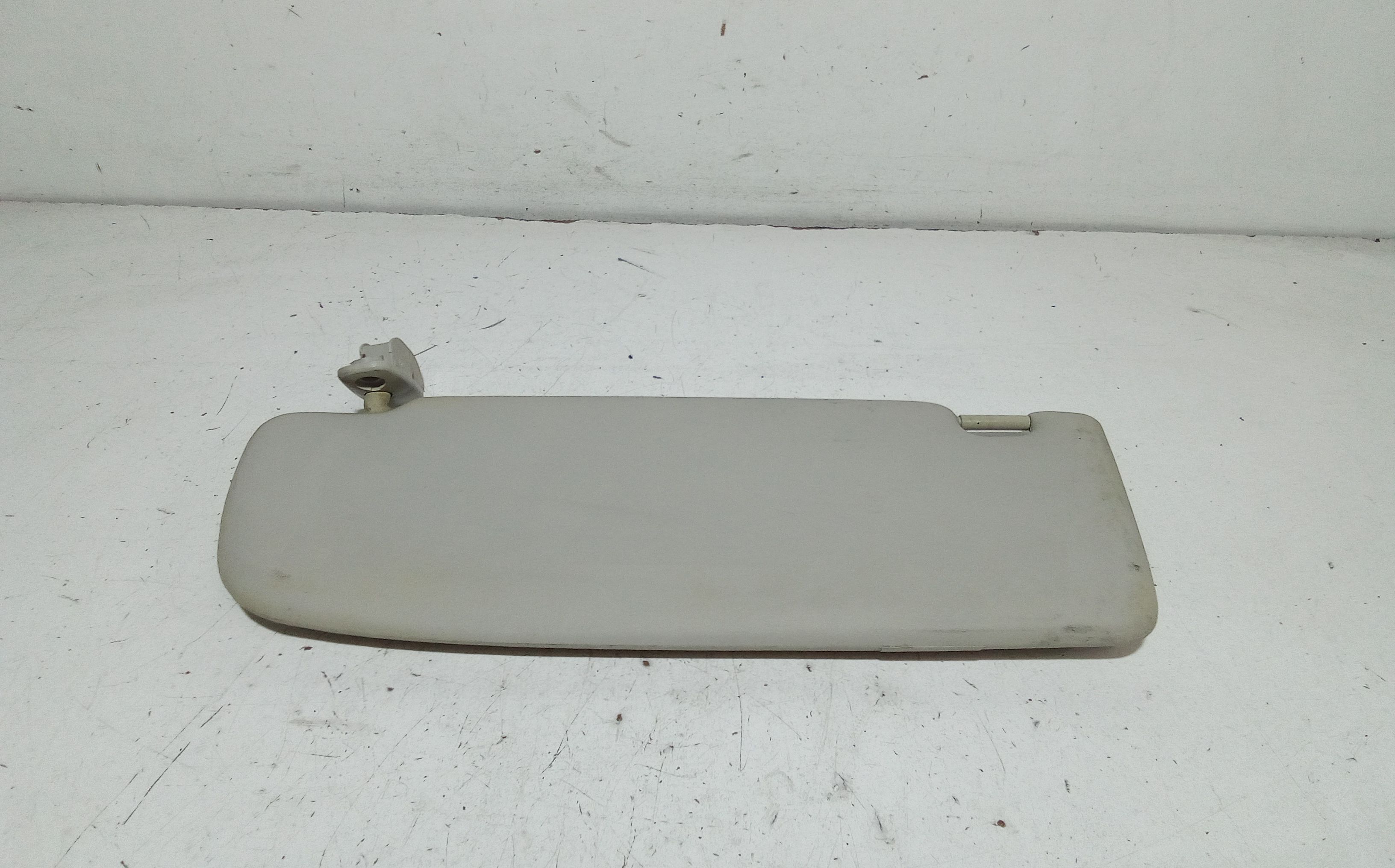 Parasole aletta Lato Passeggero AUDI A4 Berlina (8E) (00>04)