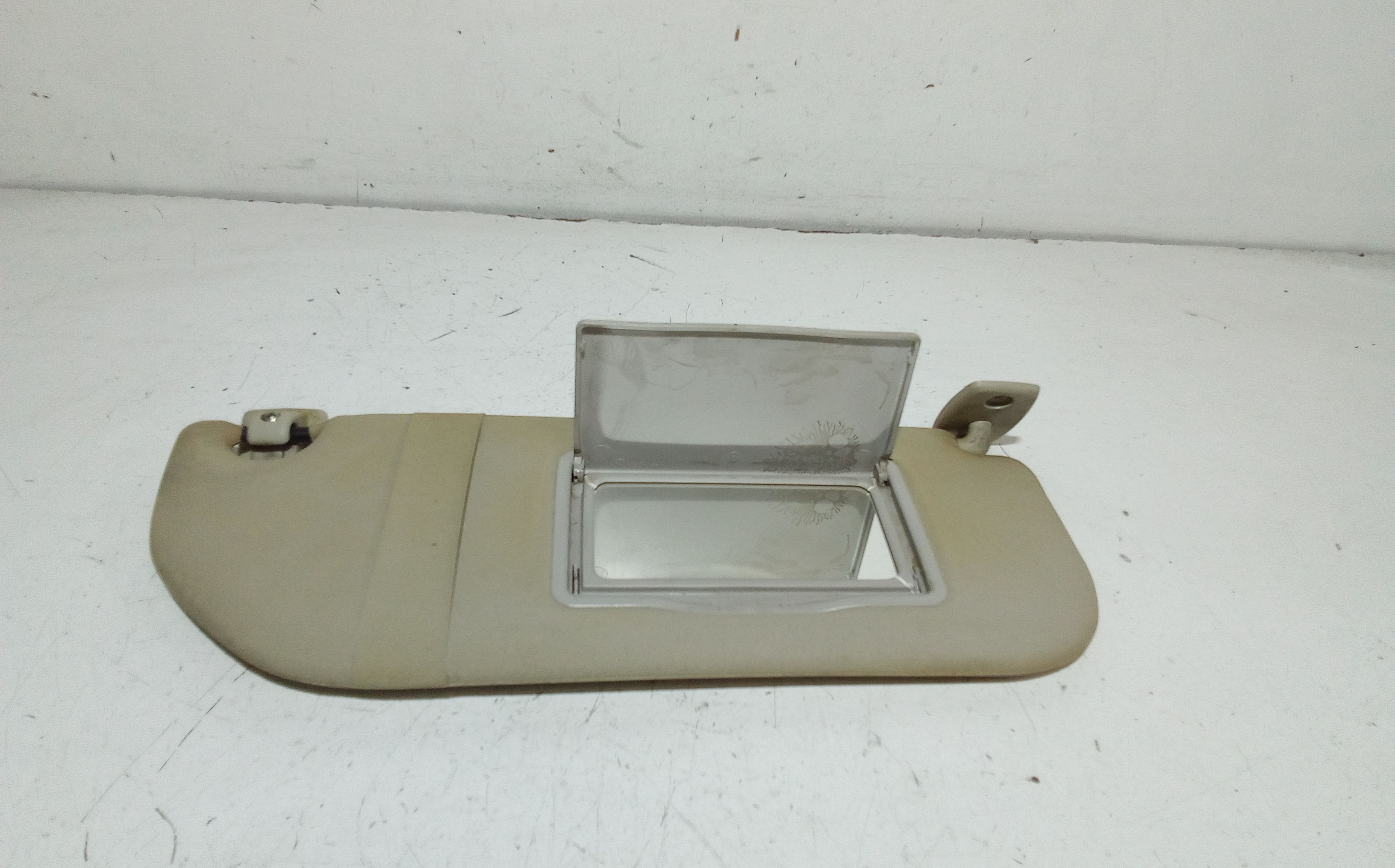 Parasole aletta Lato Passeggero TOYOTA Aygo 2 Serie