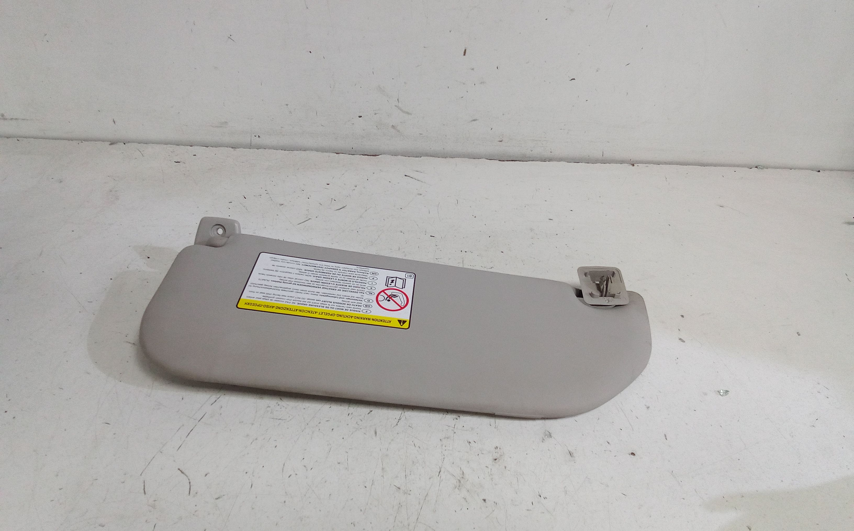 Parasole aletta Lato Passeggero TOYOTA Aygo 2 Serie