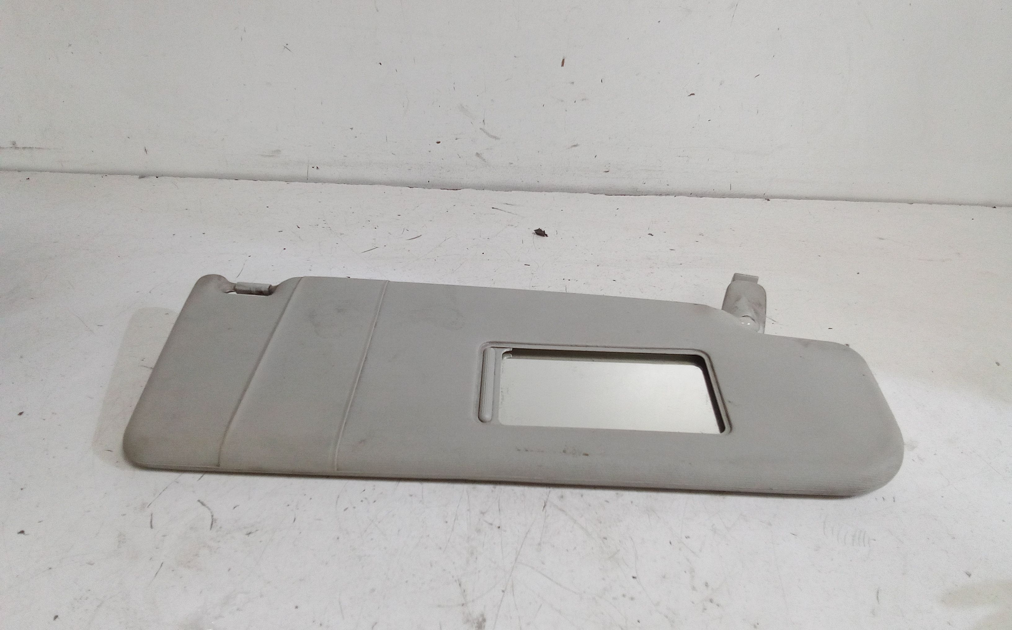 Parasole aletta Lato Passeggero SKODA Octavia Berlina 2 Serie