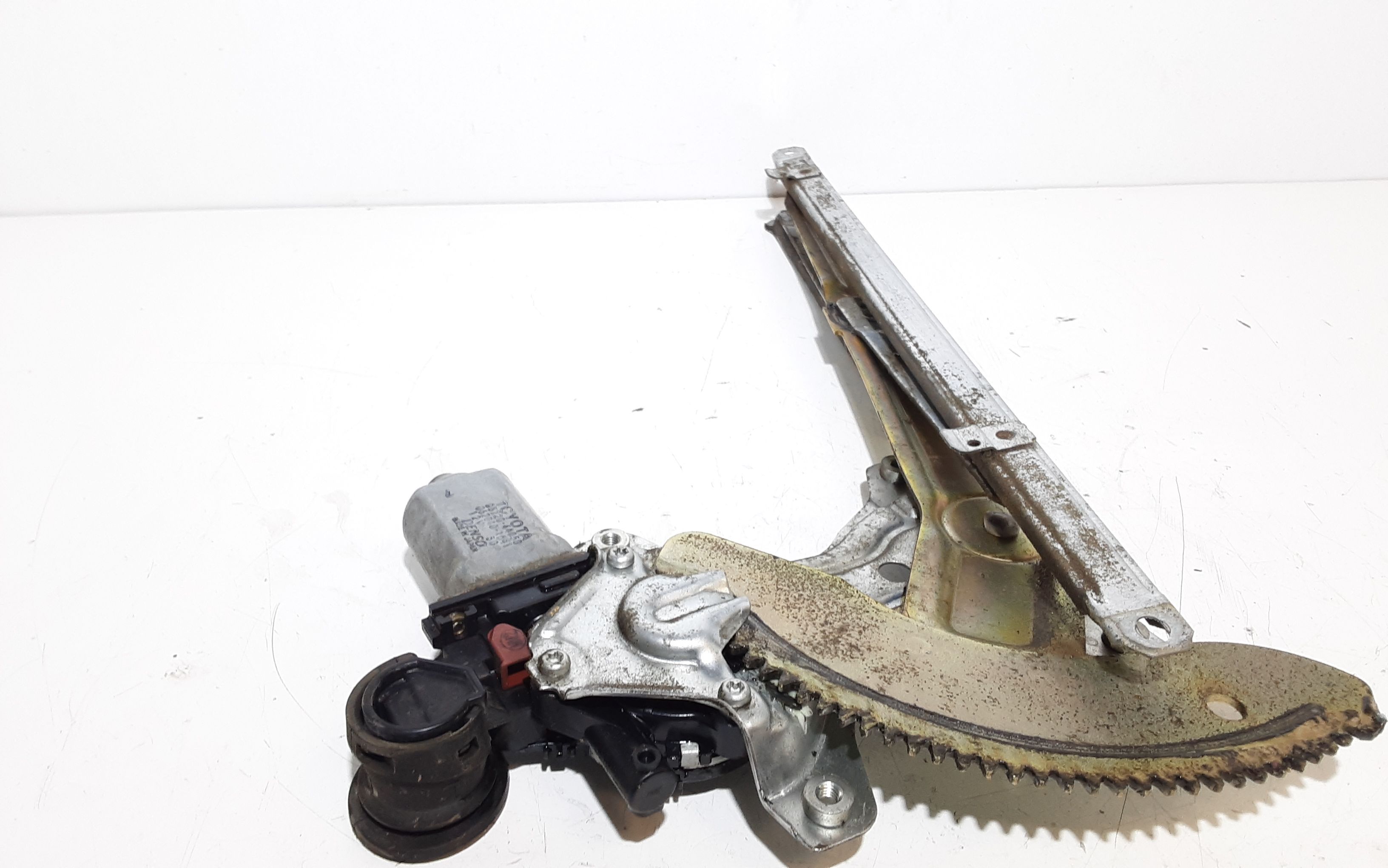 Cremagliera posteriore sinistra guida TOYOTA Avensis Berlina 2 Serie