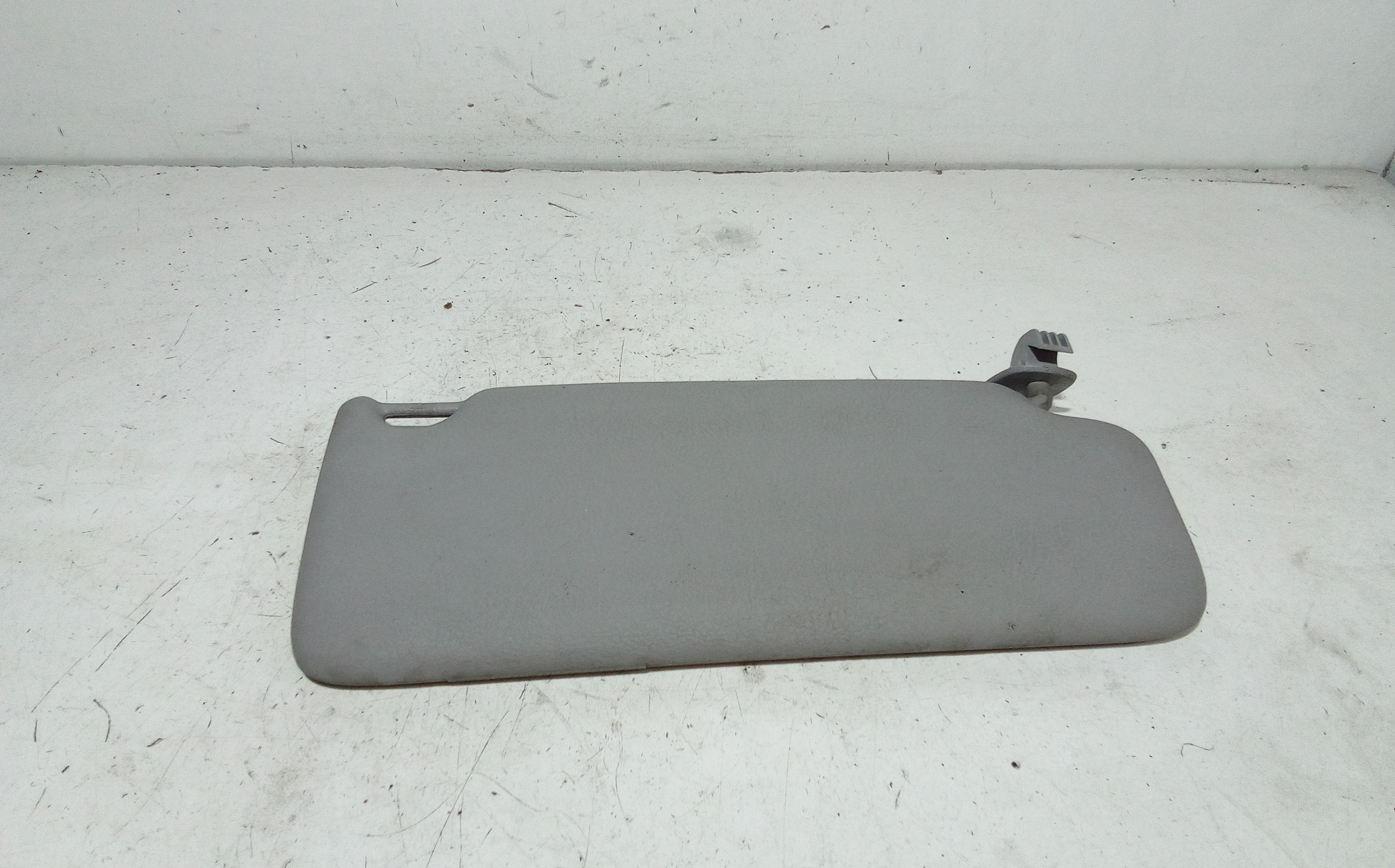 Parasole aletta anteriore Lato Guida RENAULT Clio Serie (01>05)