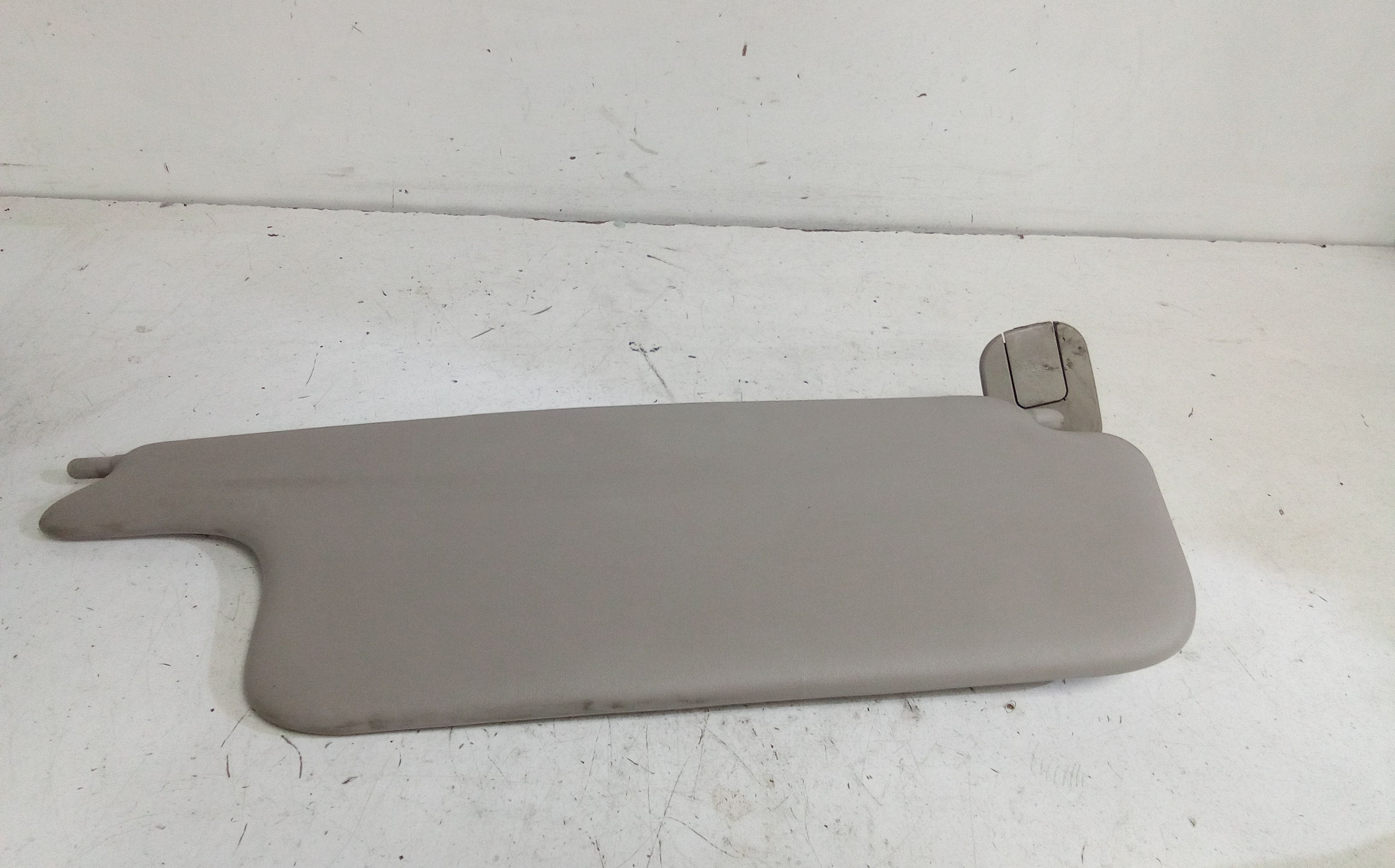 Parasole aletta anteriore Lato Guida RENAULT Megane ll Grand Tour  (02>06)