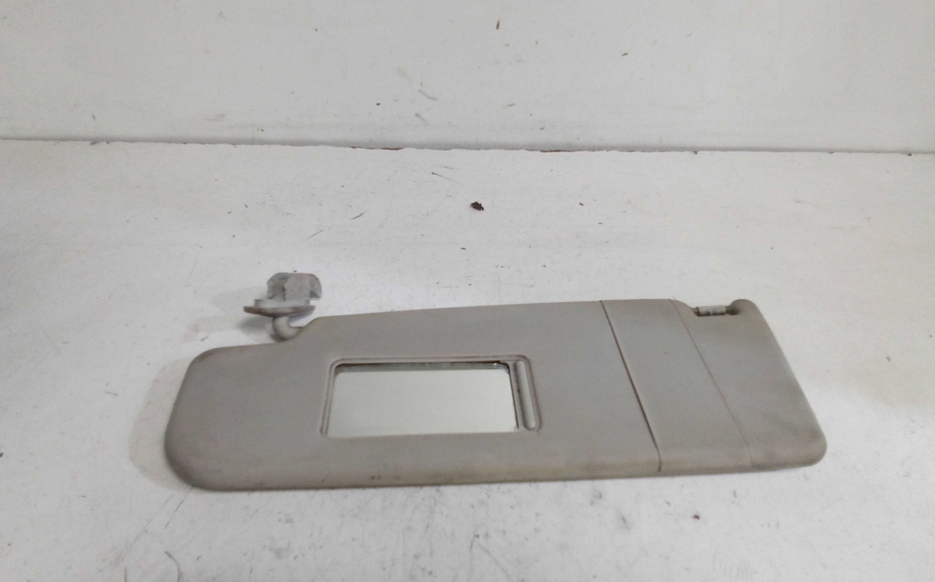 Parasole aletta anteriore Lato Guida SKODA Octavia Berlina 2 Serie