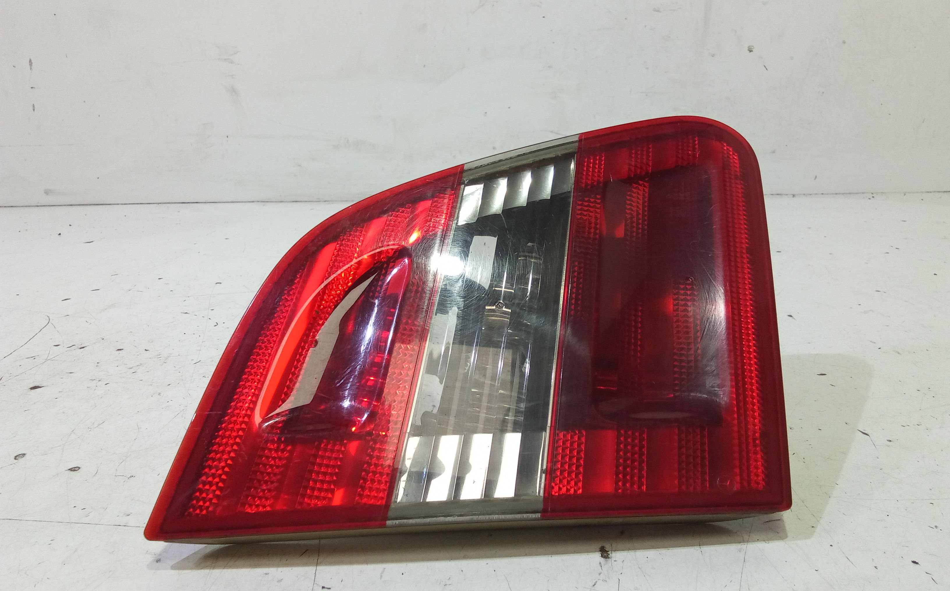 Stop Posteriore Sinistro Integrato nel Portello MERCEDES Classe B W245 1 Serie