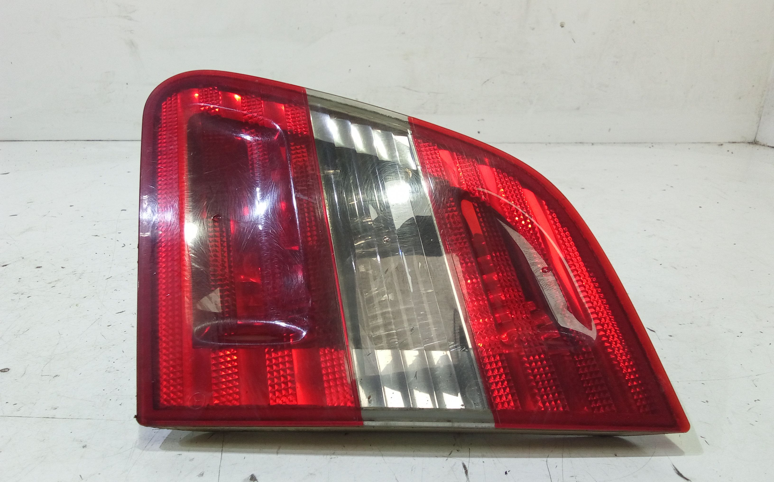 Stop Posteriore Destro Integrato nel Portello MERCEDES Classe B W245 1 Serie