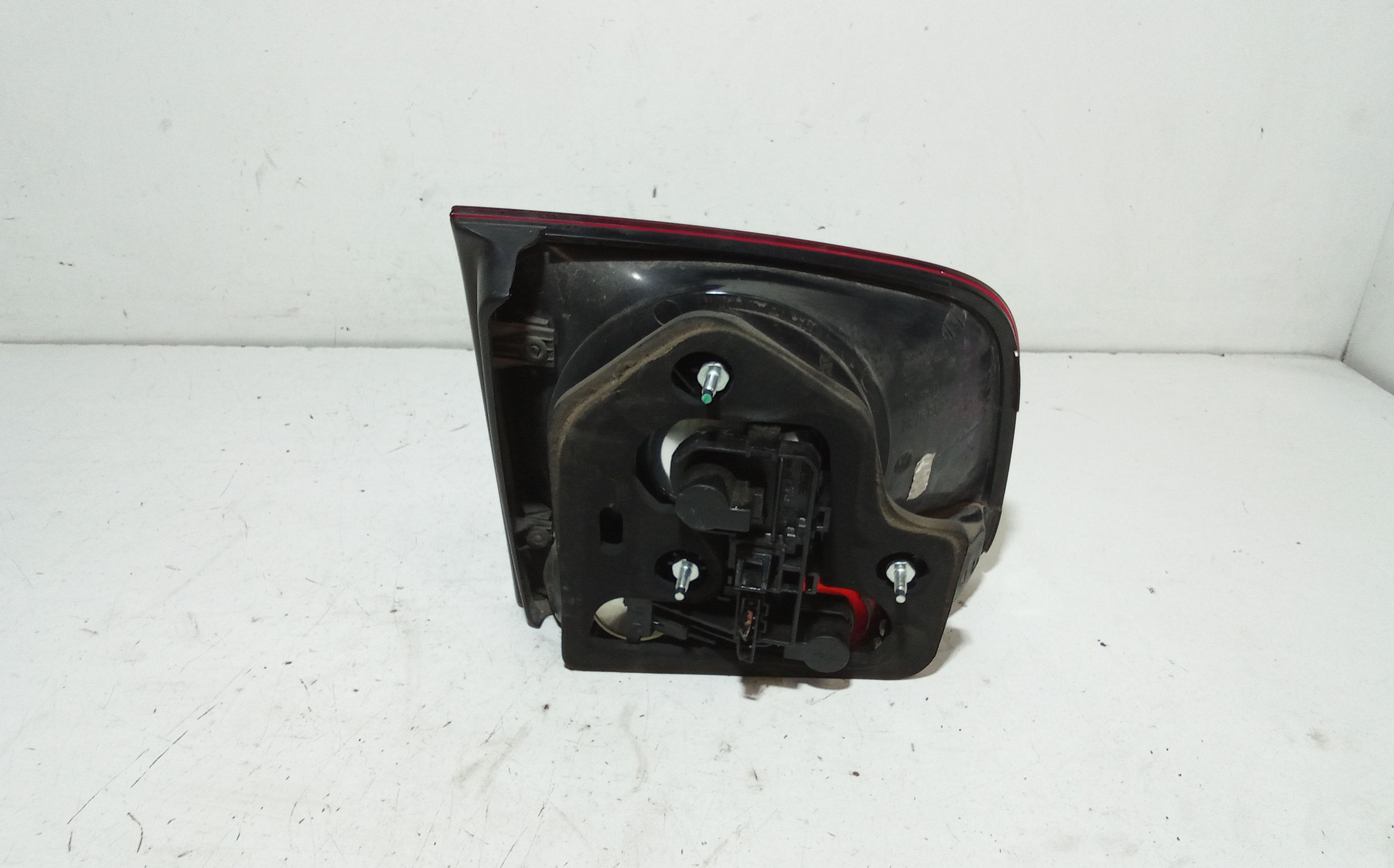 Stop Posteriore Destro Integrato nel Portello VOLKSWAGEN Touareg 1 Serie