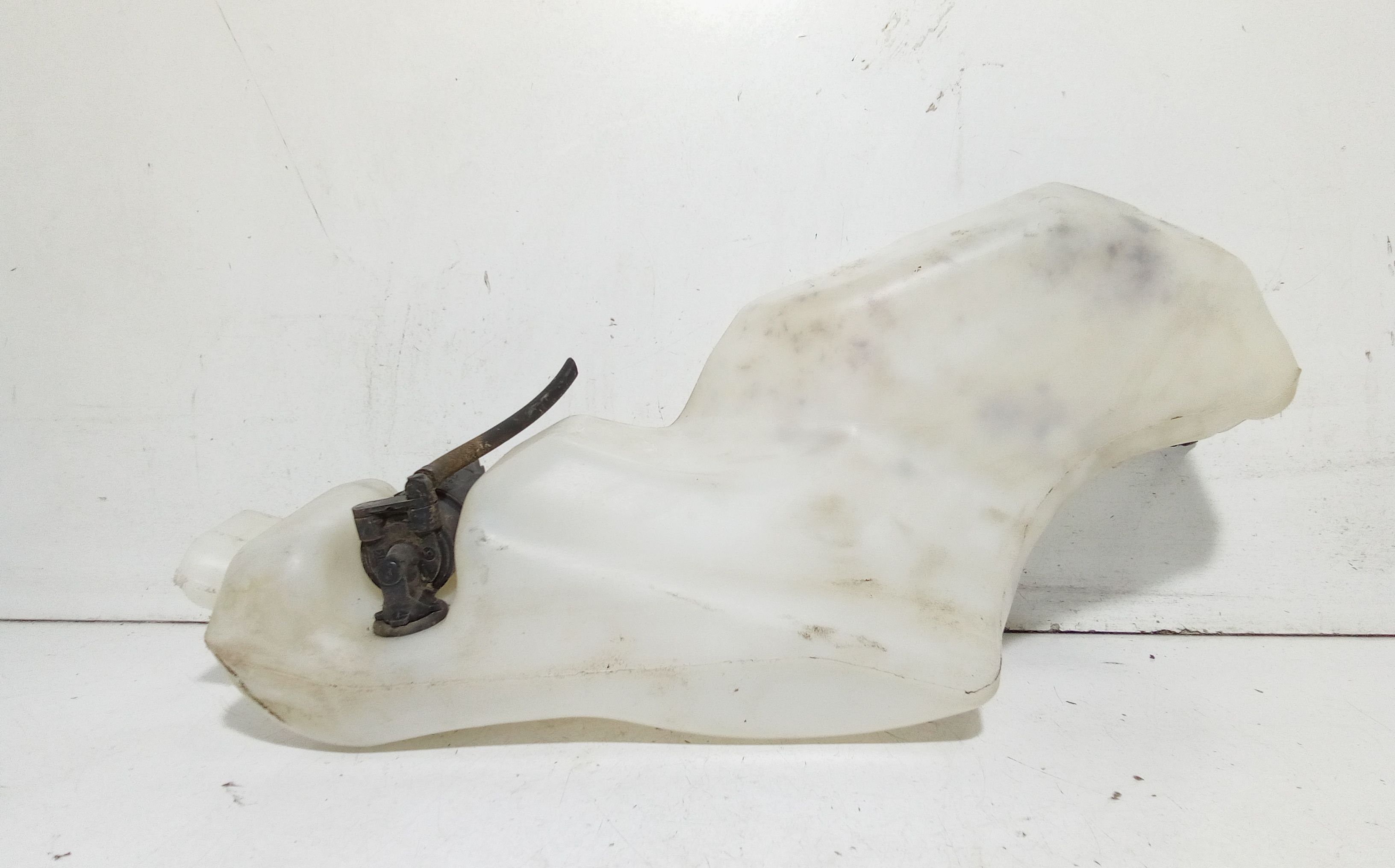 Vaschetta Tergi ant DACIA Dokker 1 Serie