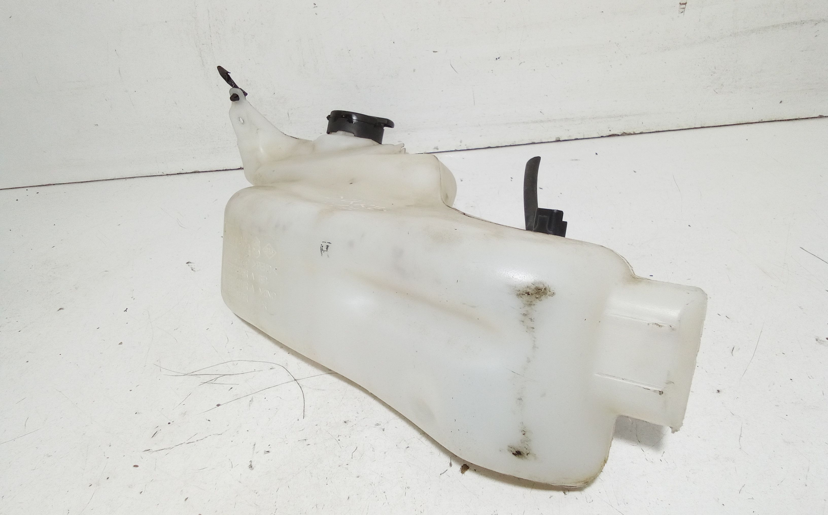 Vaschetta Tergi ant DACIA Dokker 1 Serie