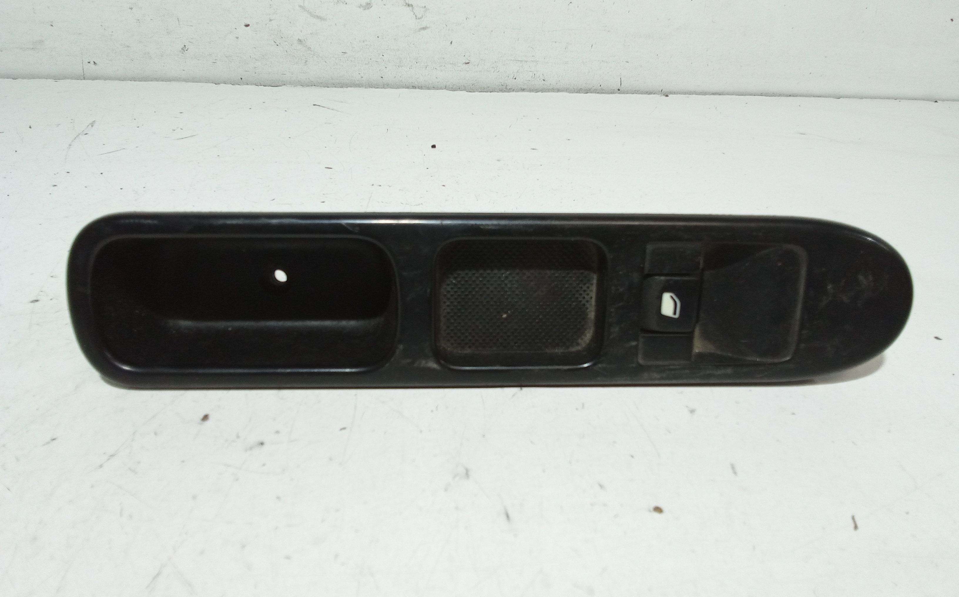 Pulsantiera Anteriore Destra Passeggero PEUGEOT 207 S. Wagon