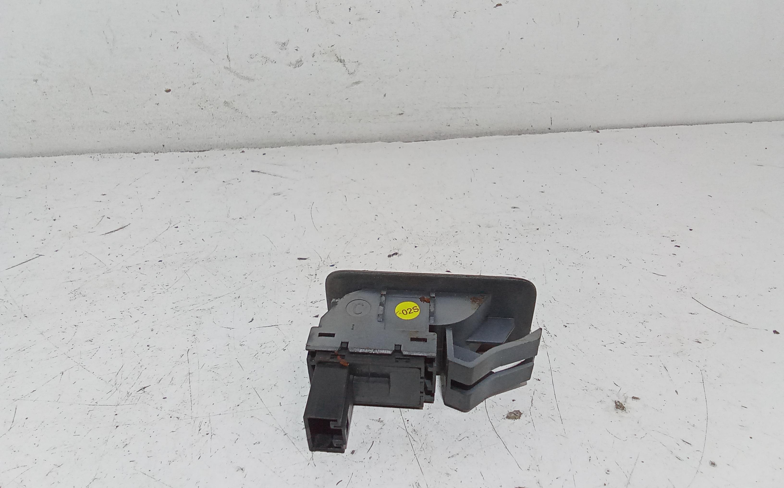 Pulsantiera Anteriore Destra Passeggero VOLKSWAGEN Touareg 1 Serie