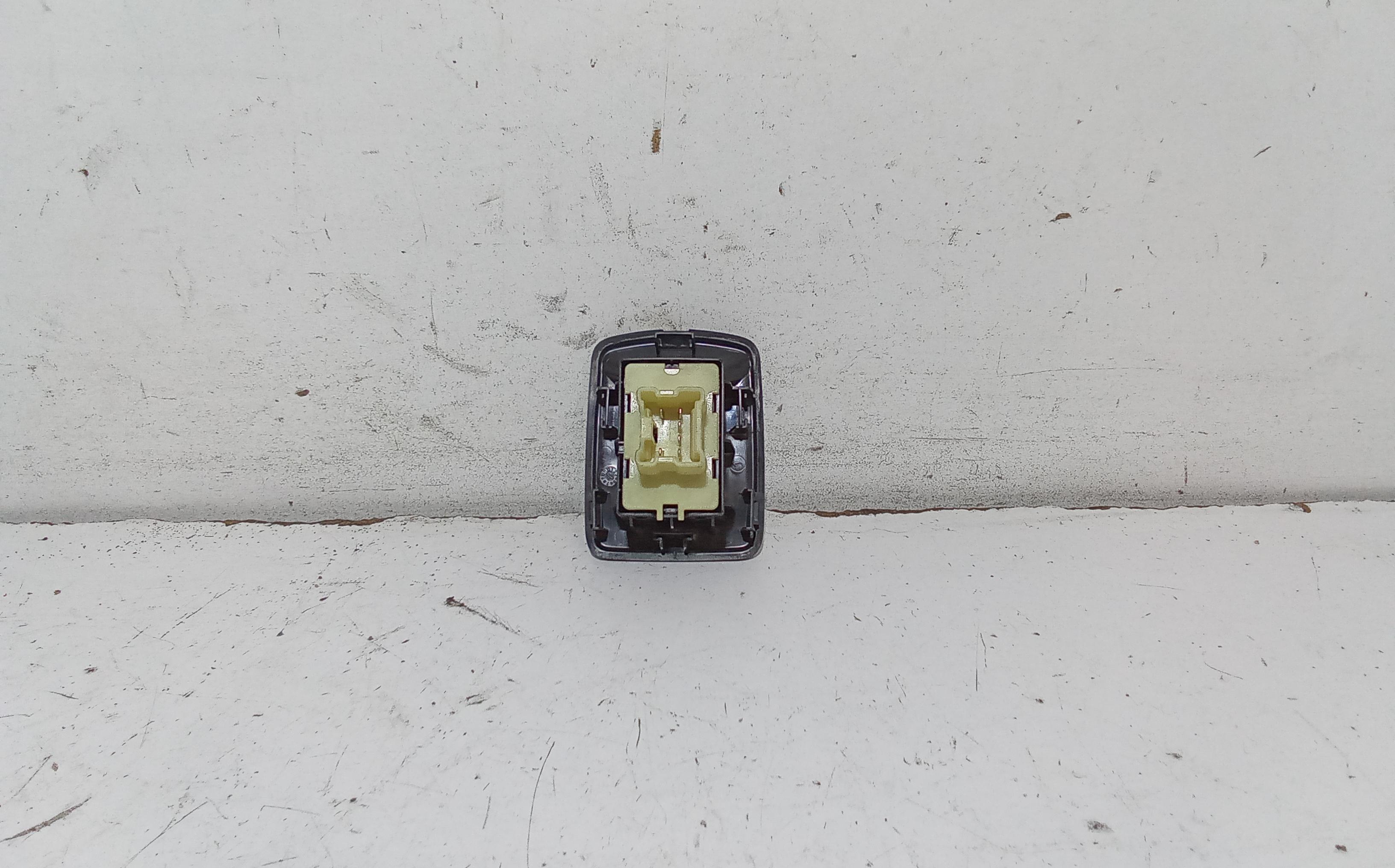 Pulsantiera Anteriore Destra Passeggero DACIA Dokker 1 Serie