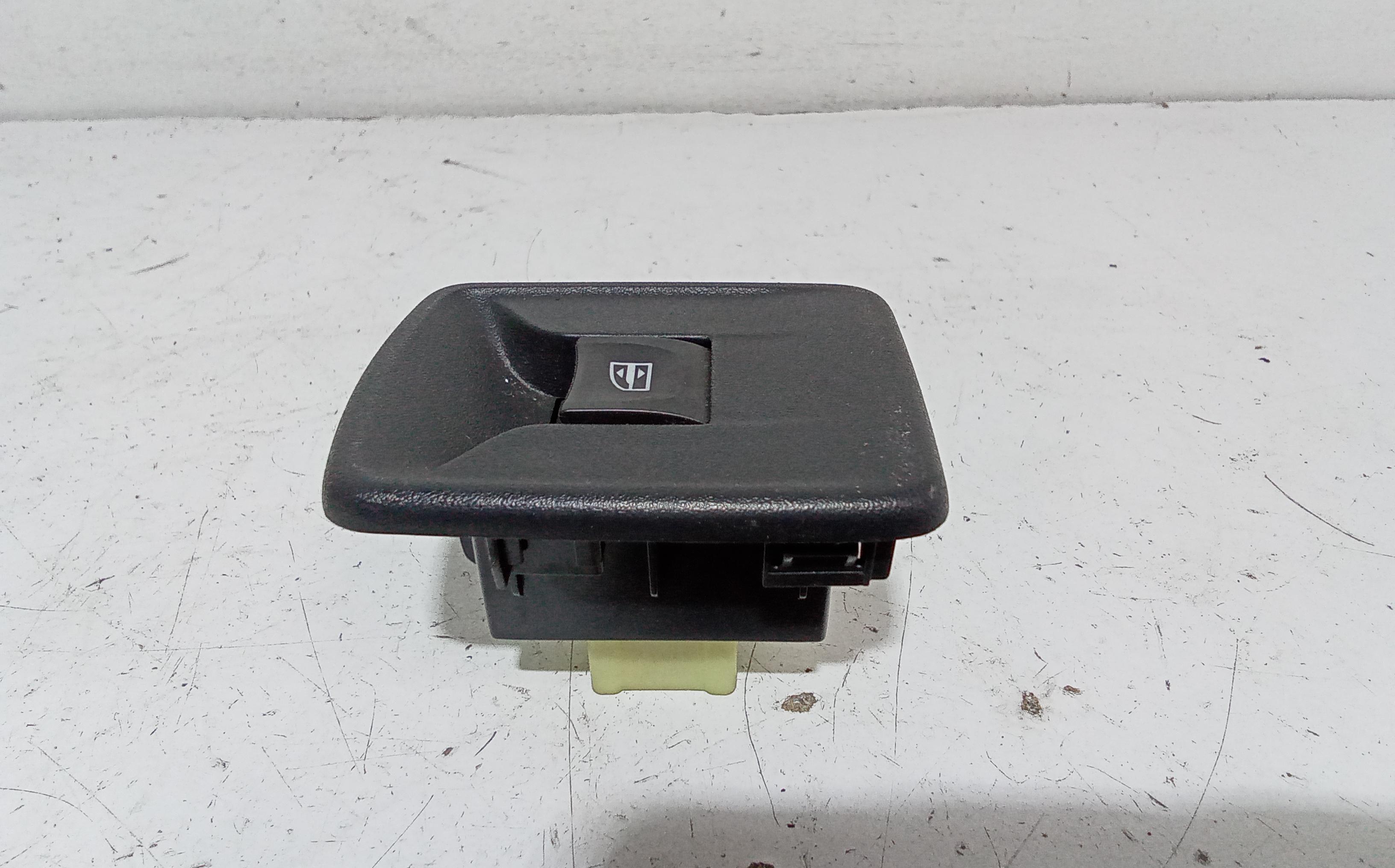 Pulsantiera Anteriore Destra Passeggero DACIA Dokker 1 Serie