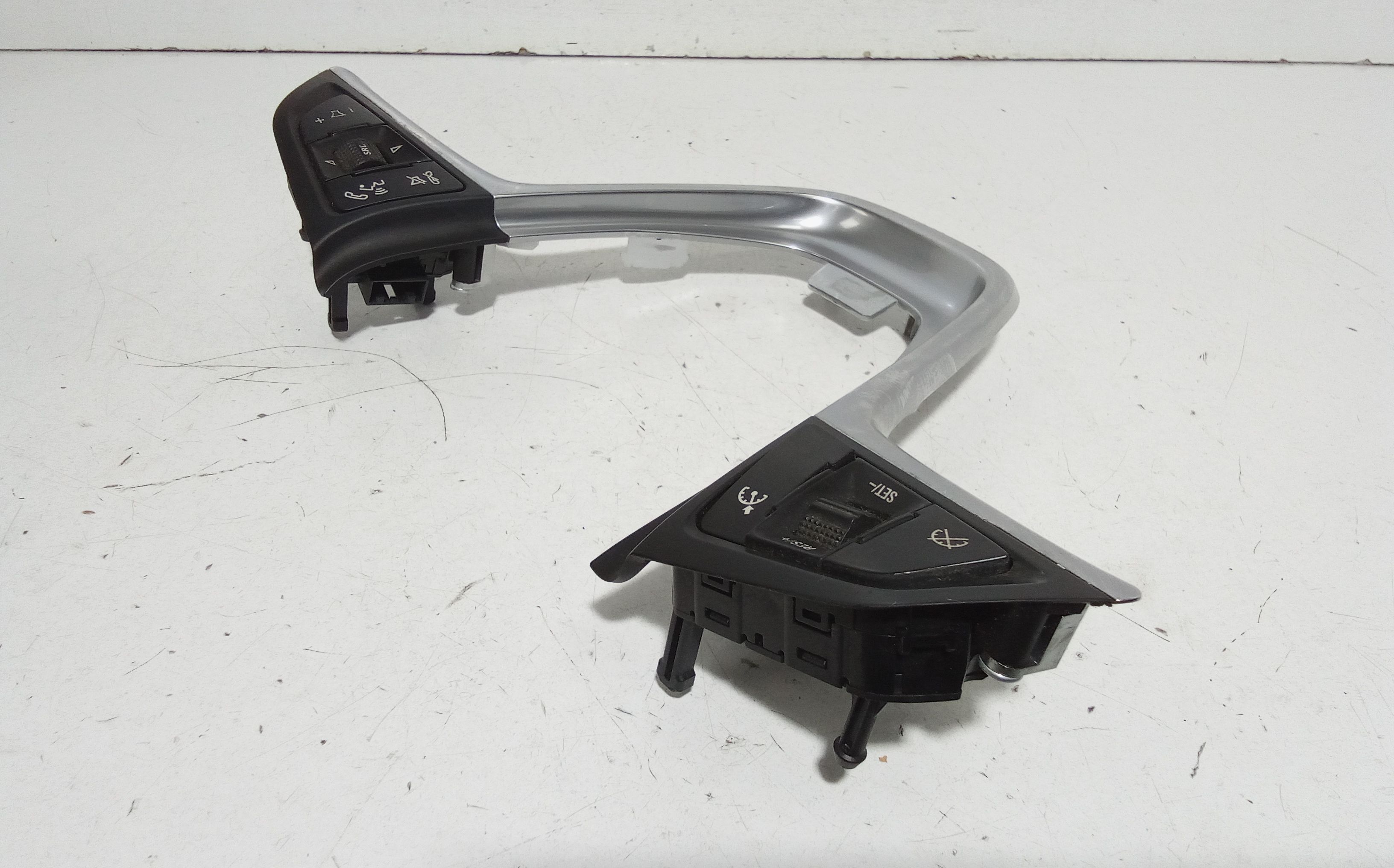 Comandi al volante multifunzione OPEL Meriva 3 Serie