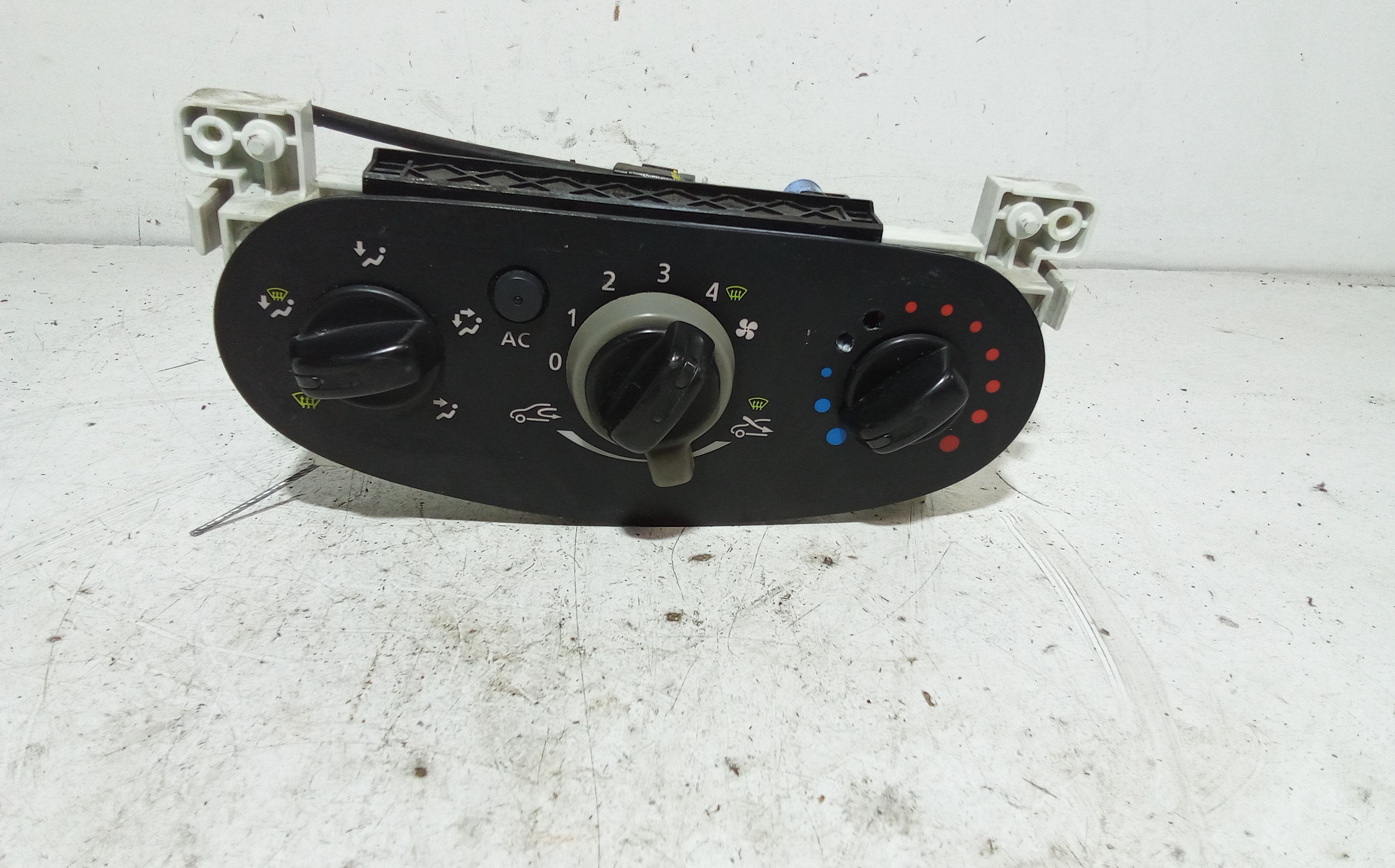 Comandi Clima DACIA Duster 1 Serie