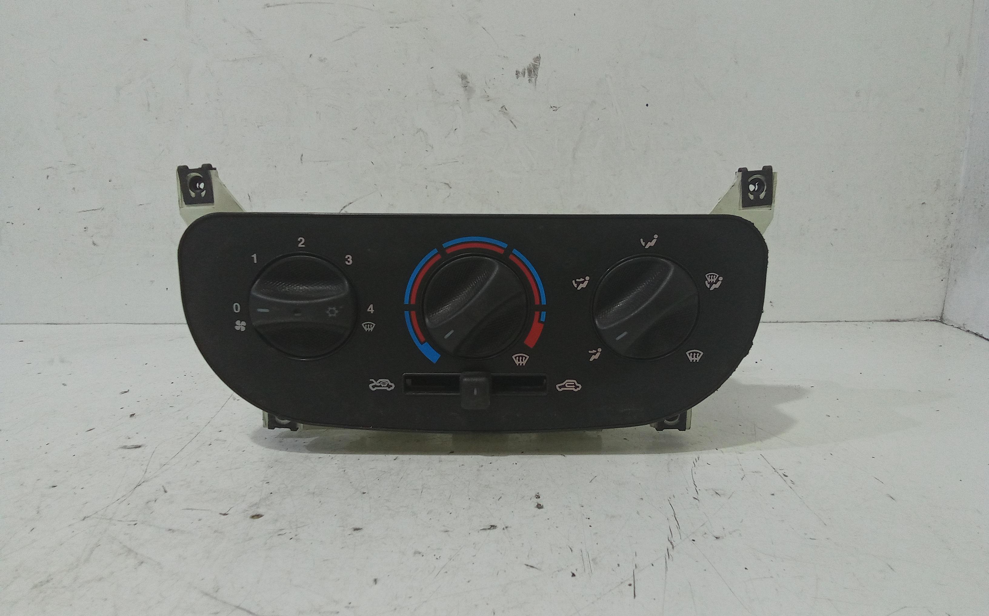 Comandi Clima FIAT Dobl� Cargo (05>09)