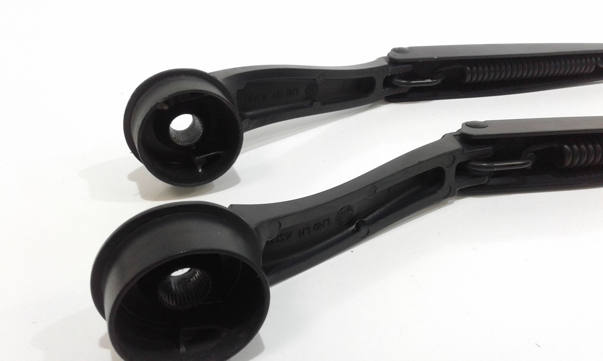 Bracci Tergi ant. FORD Mondeo S. Wagon 7 Serie