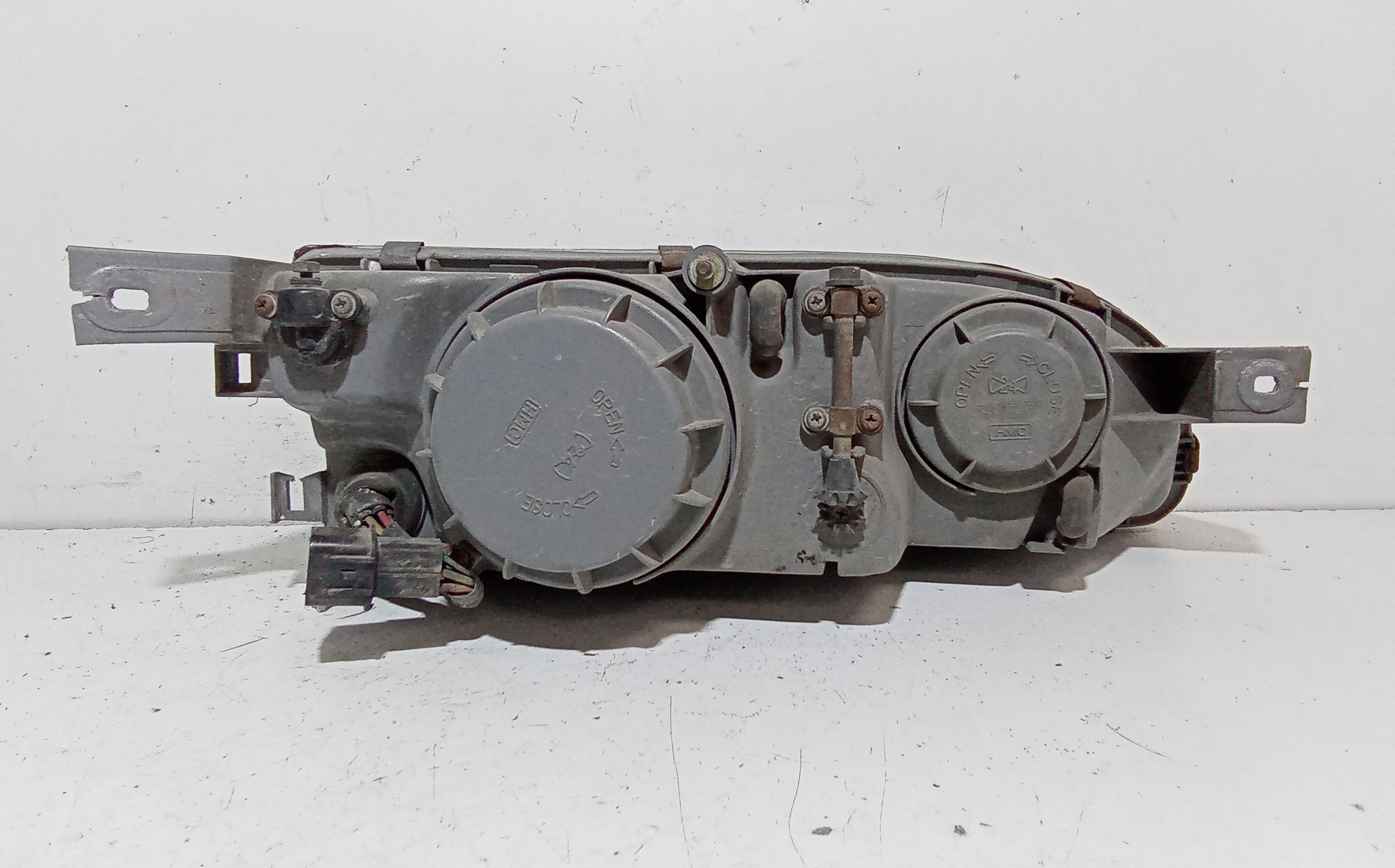 Faro anteriore Sinistro Guida HYUNDAI Sonata 2 Serie