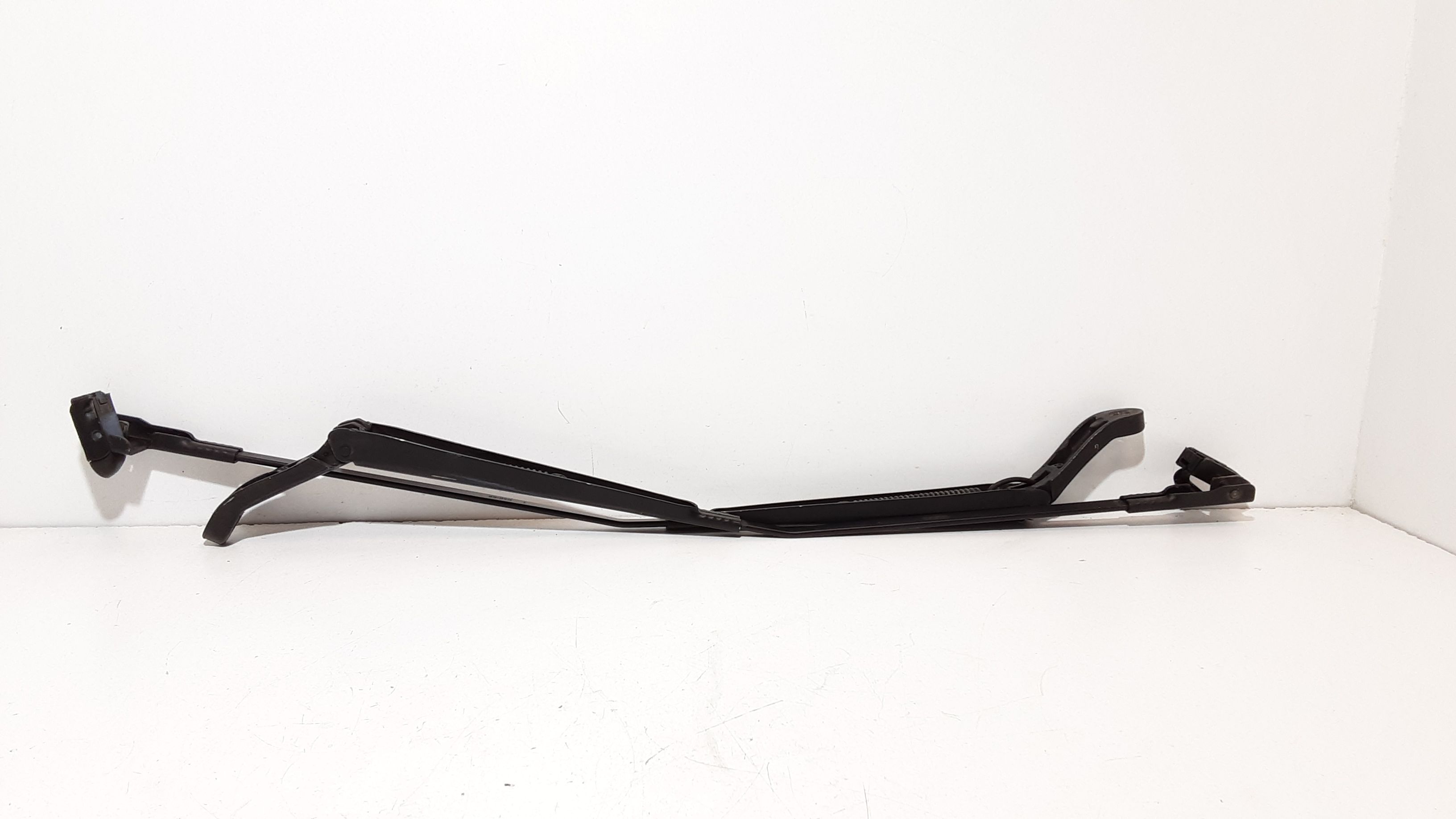 Bracci Tergi ant. PEUGEOT 407 S. Wagon