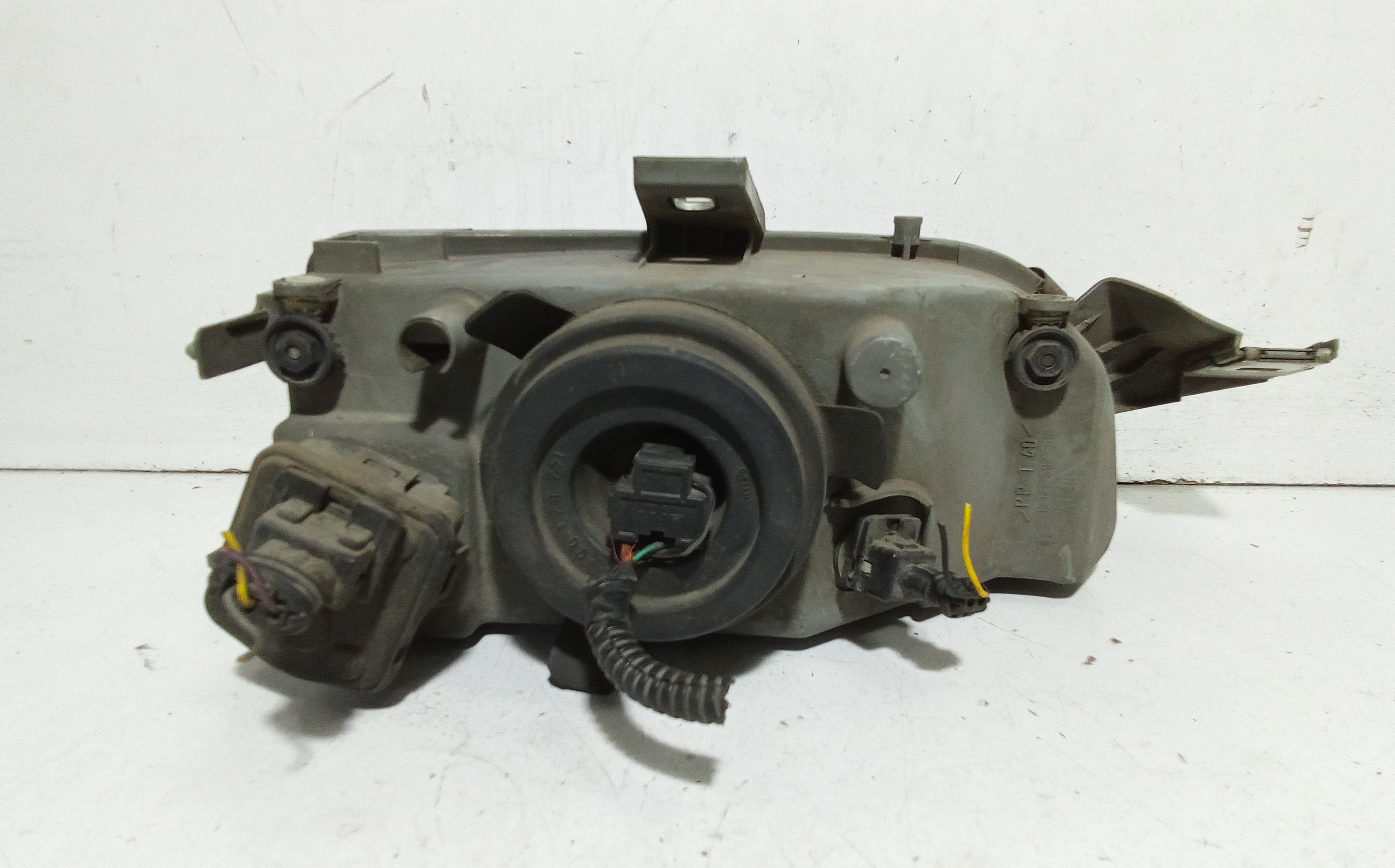 Faro anteriore Sinistro Guida FIAT Punto Berlina 3P