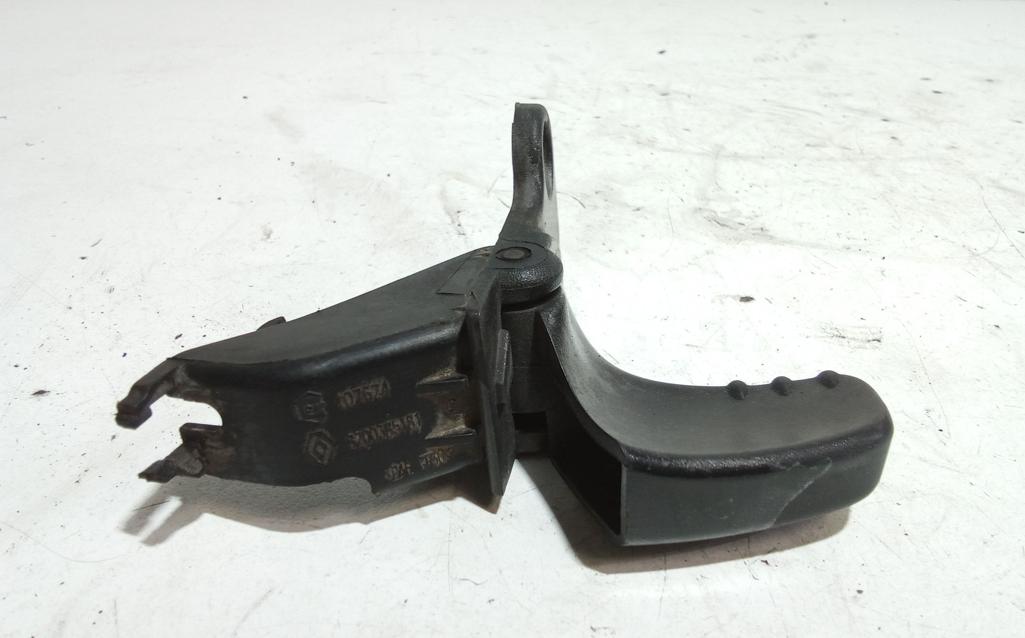 Maniglia esterna Anteriore Sinistra RENAULT Twingo II serie  (07>14)