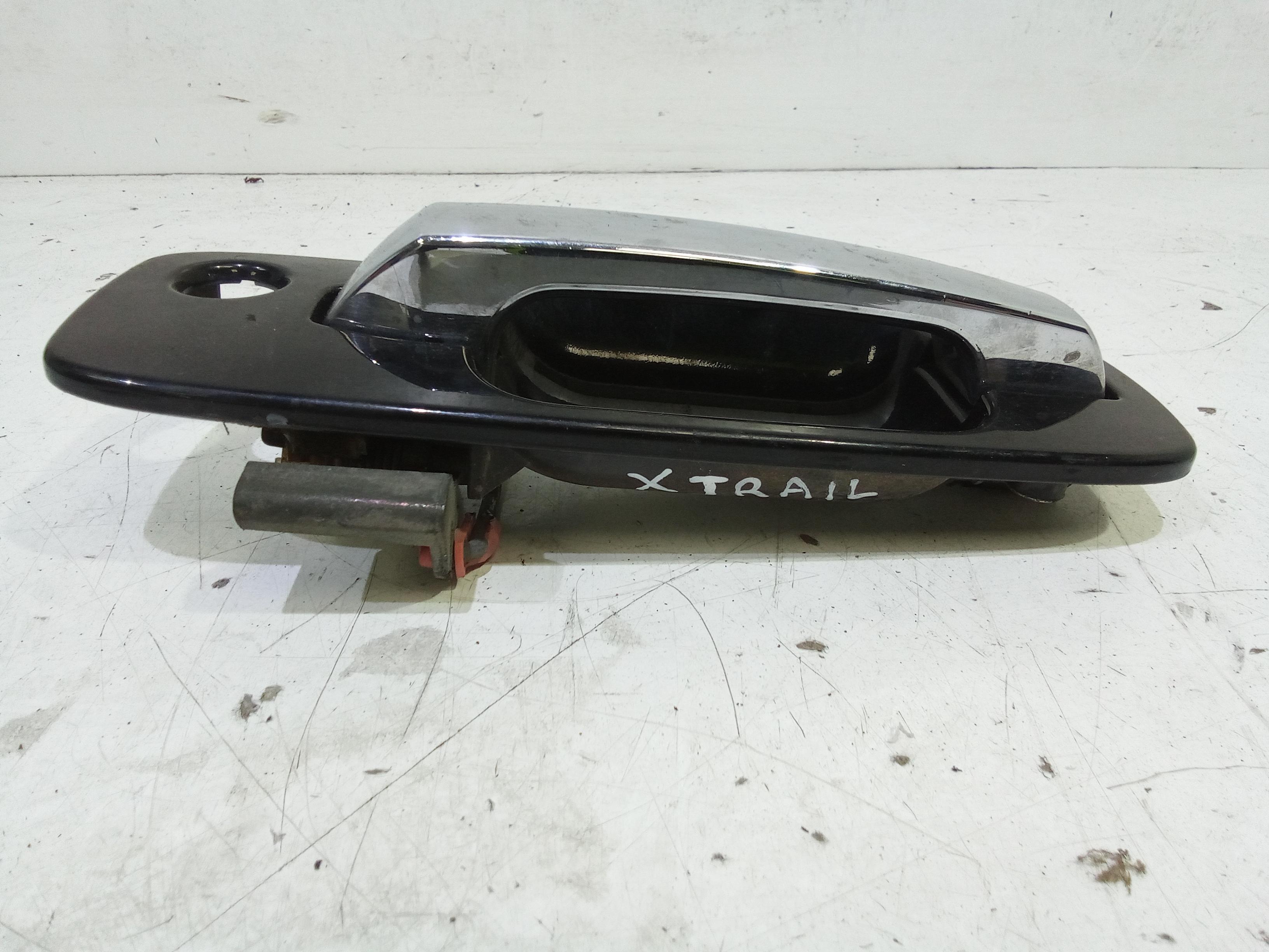 Maniglia esterna Anteriore Sinistra NISSAN X-Trail 1 Serie