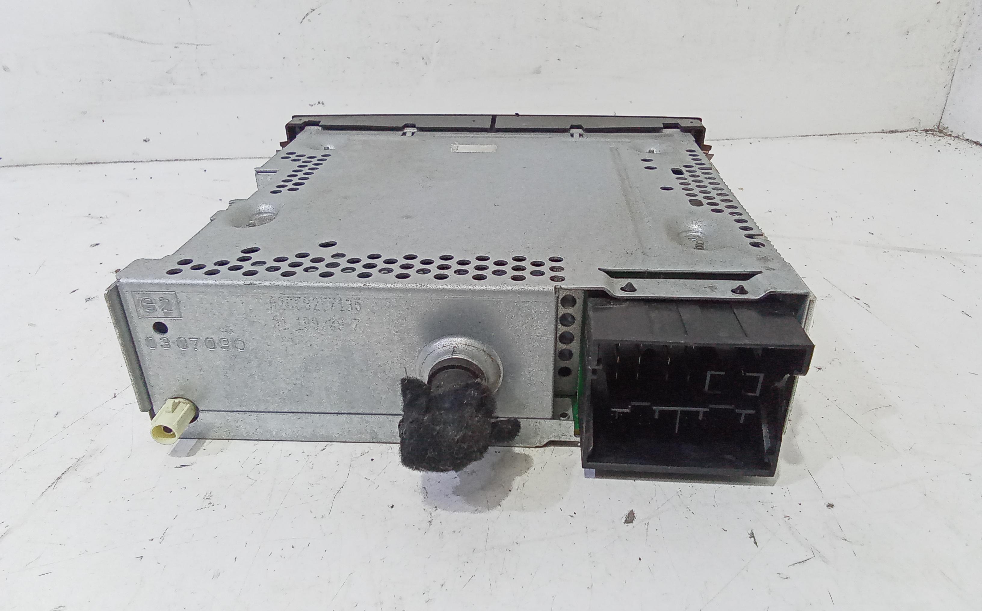 Autoradio MP3 PEUGEOT 207 1 Serie