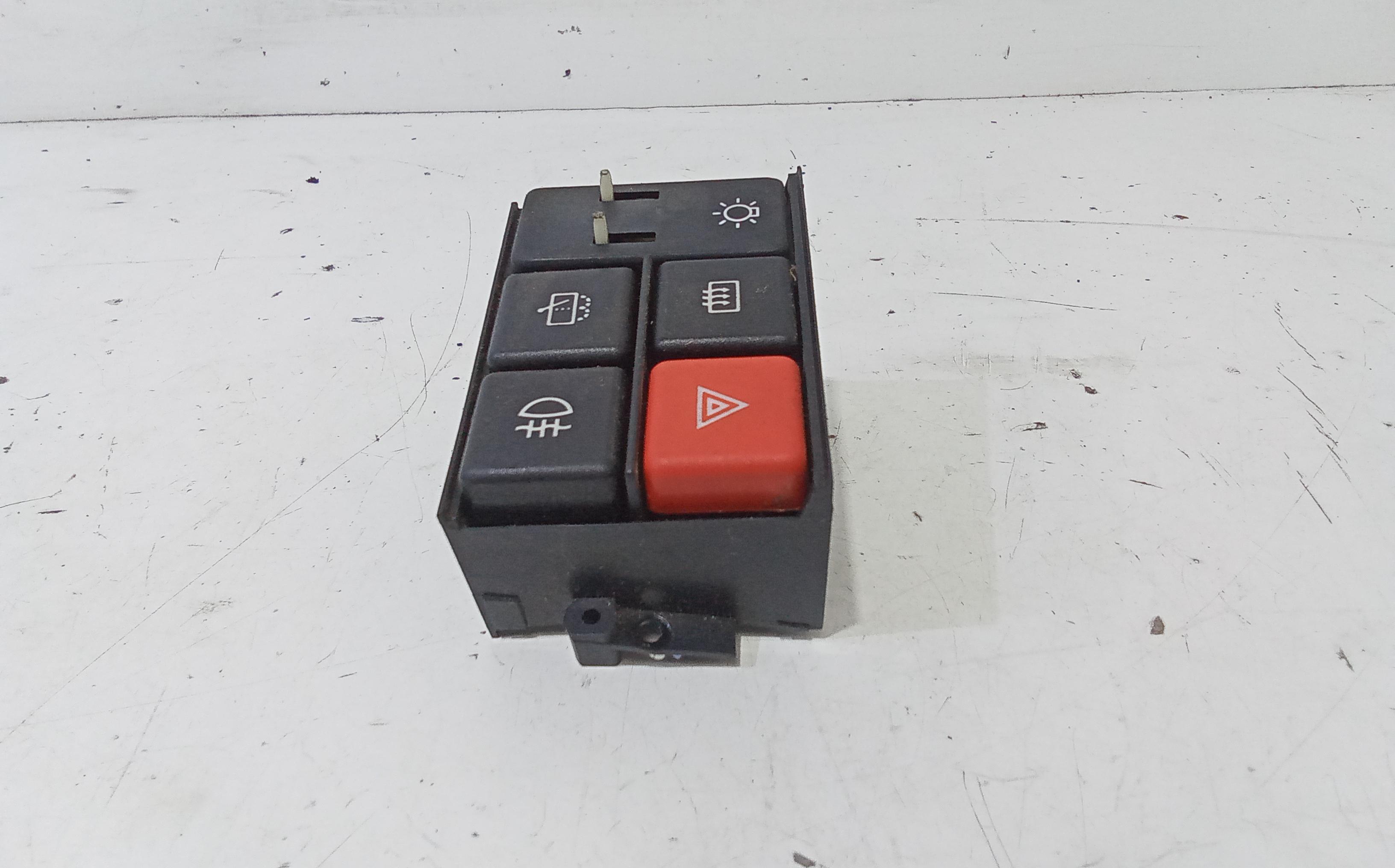 Pulsante luci di emergenza FIAT Panda 1 Serie