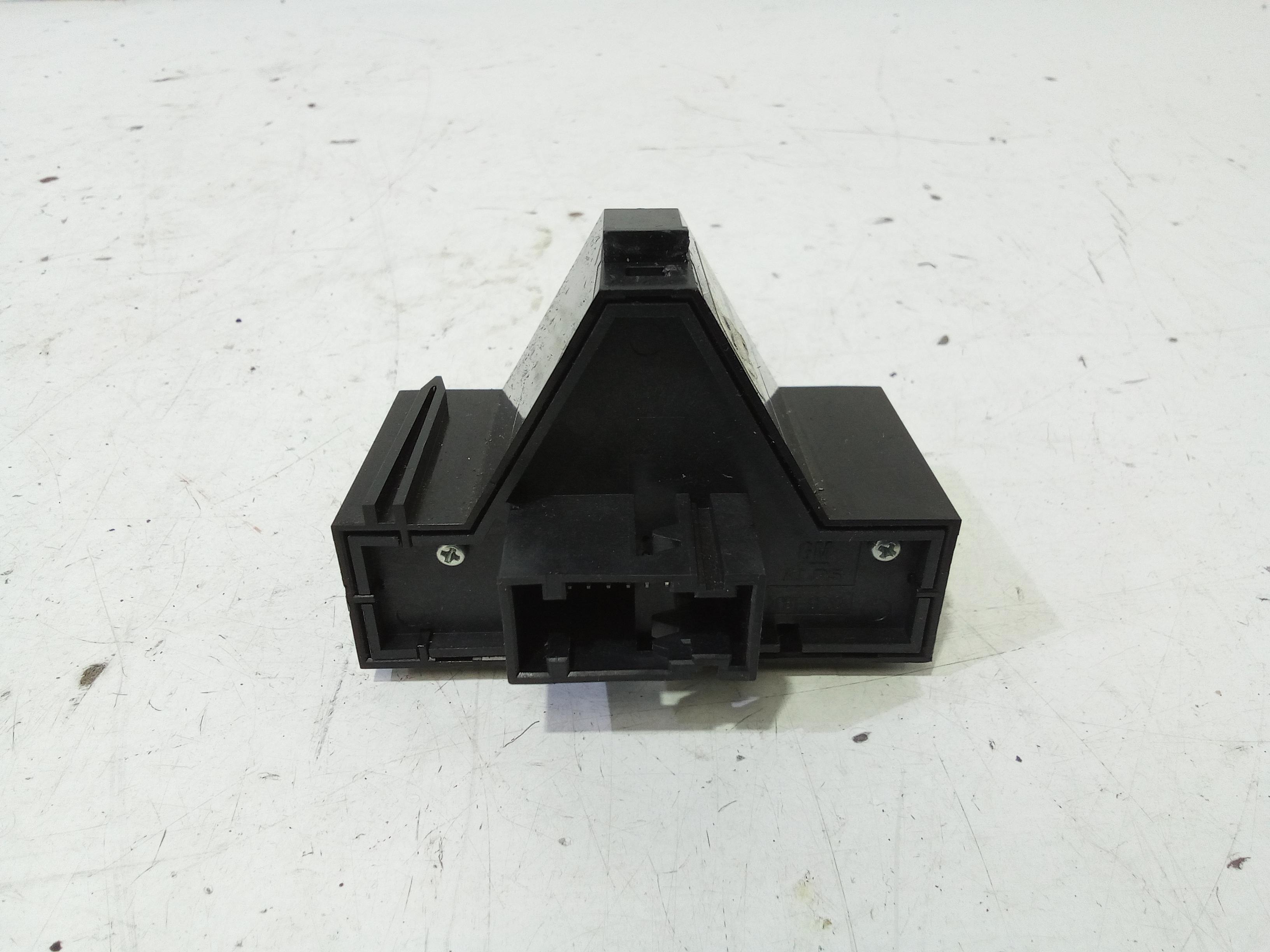 Pulsante luci di emergenza OPEL Corsa D 3P 1 Serie