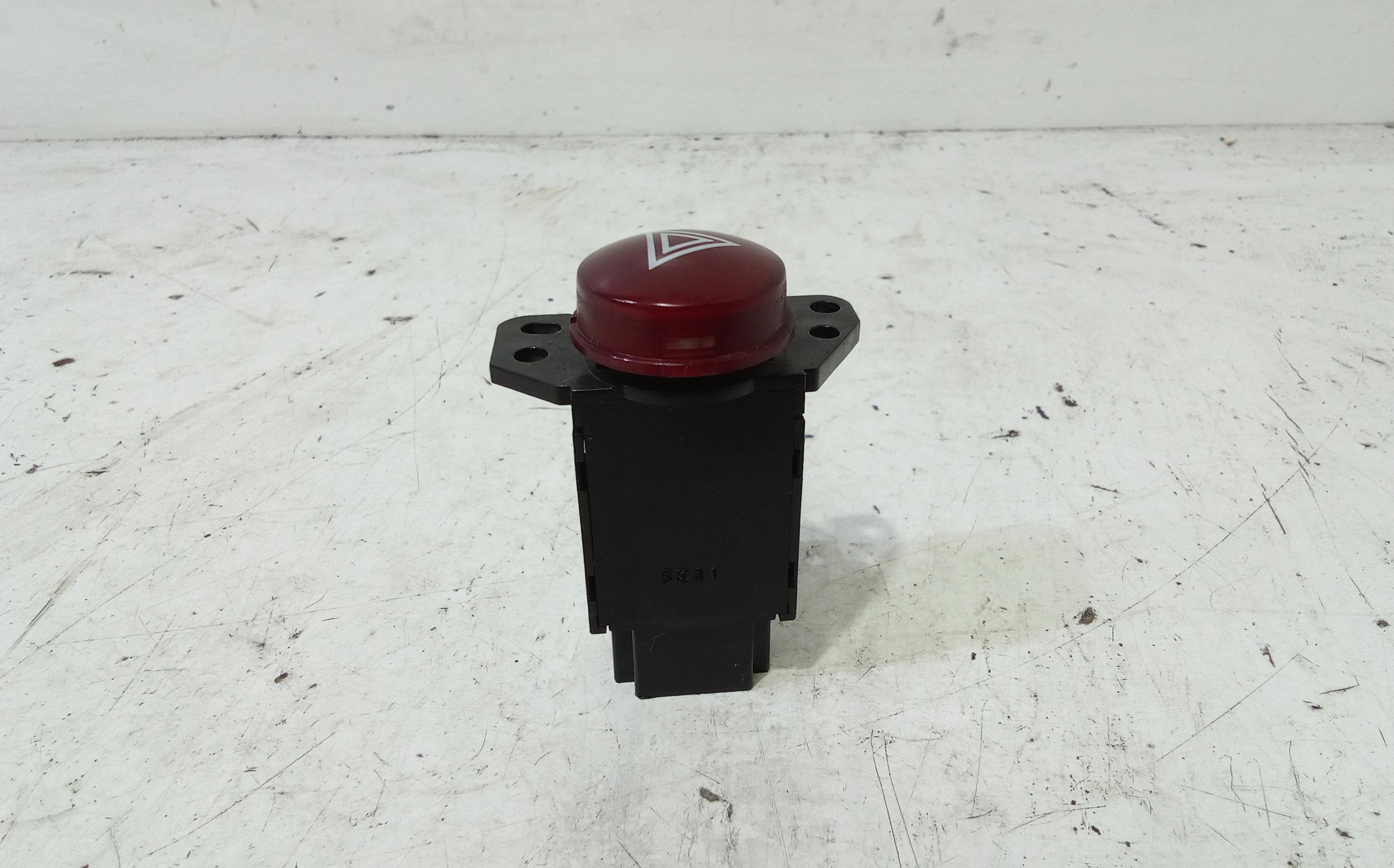 Pulsante luci di emergenza MITSUBISHI Colt Serie 3P (Z30)  (04>12)