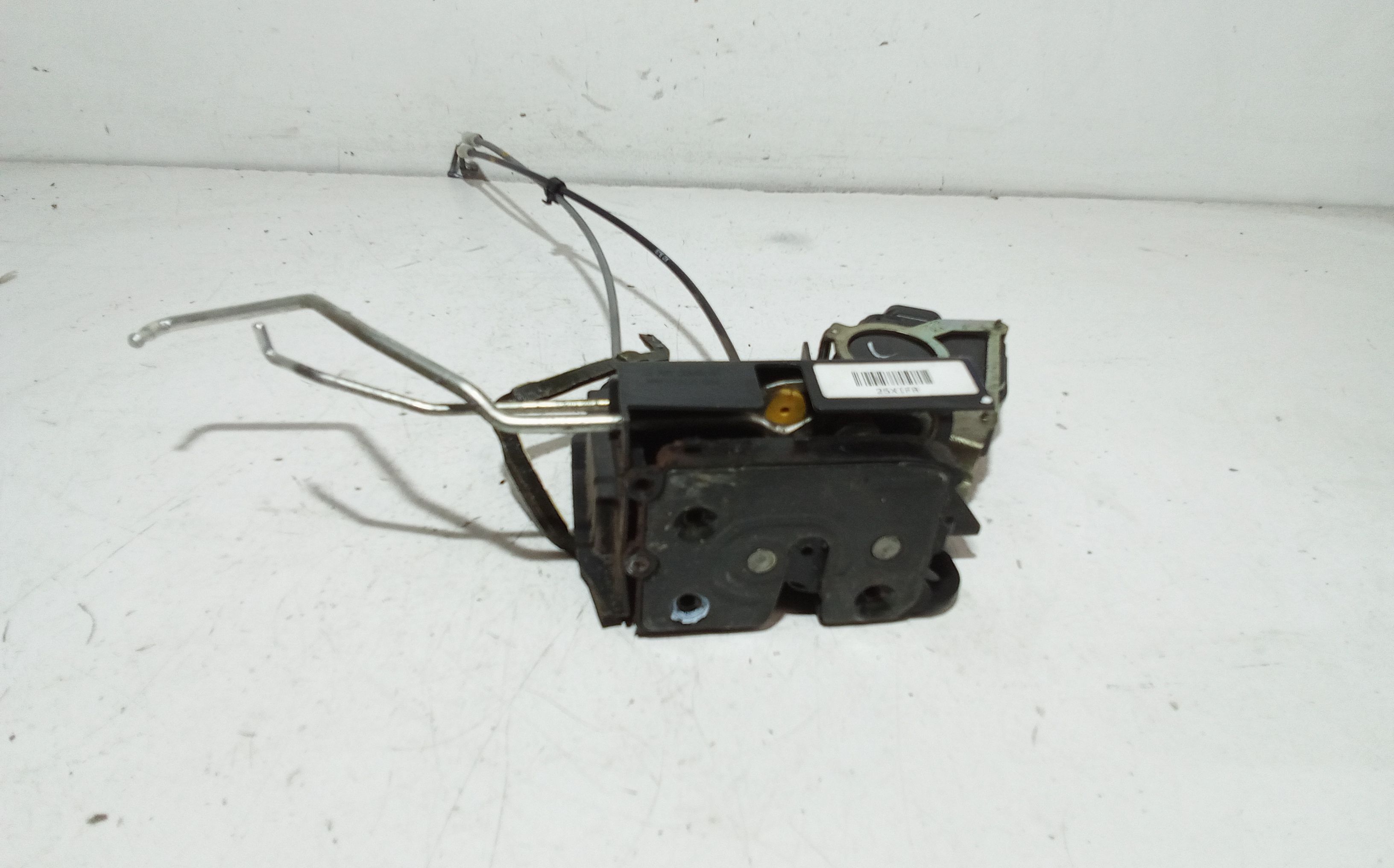 Serratura Anteriore Destra KIA Rio 3 Serie