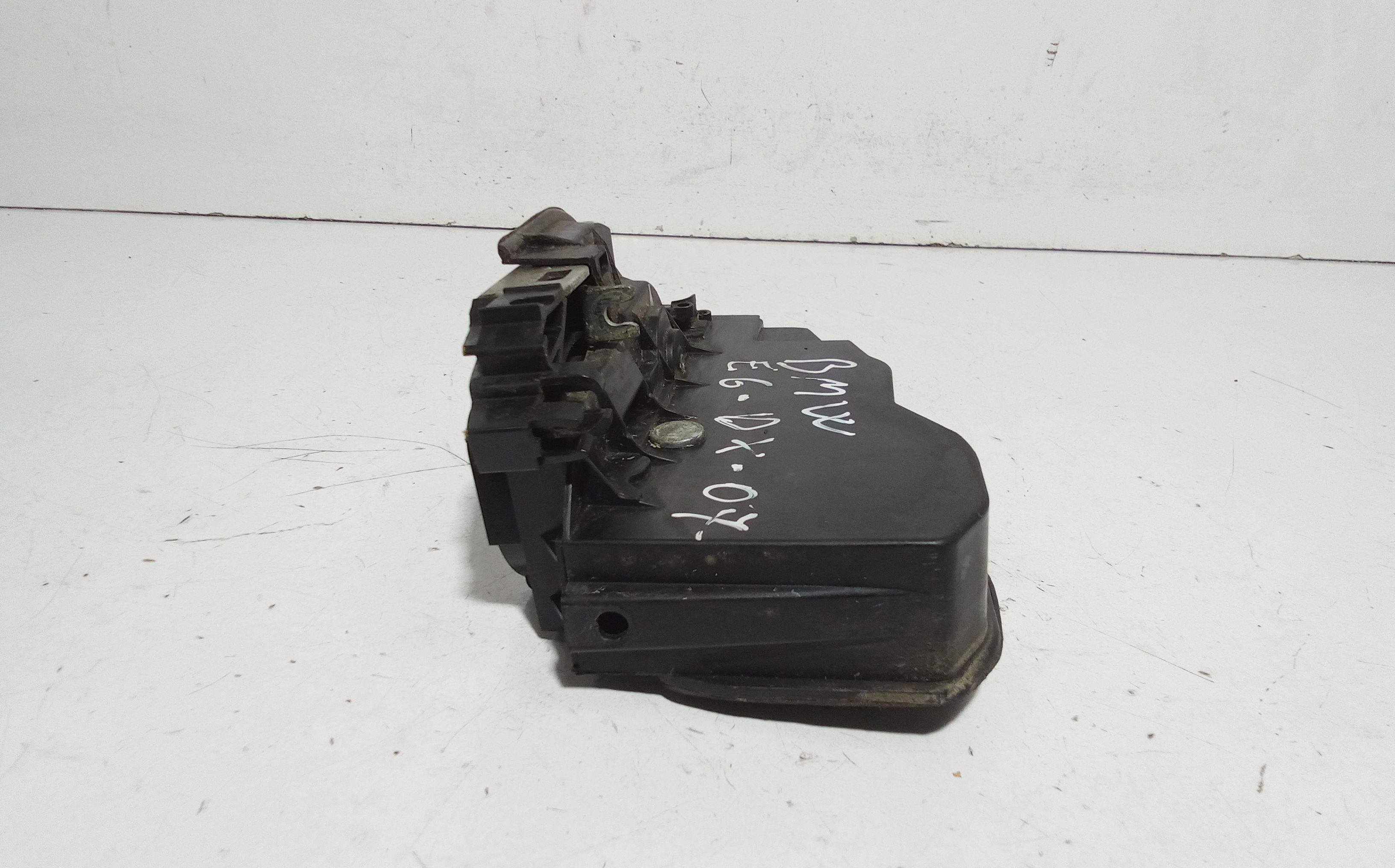 Serratura Anteriore Destra BMW Serie 5 E61 Touring