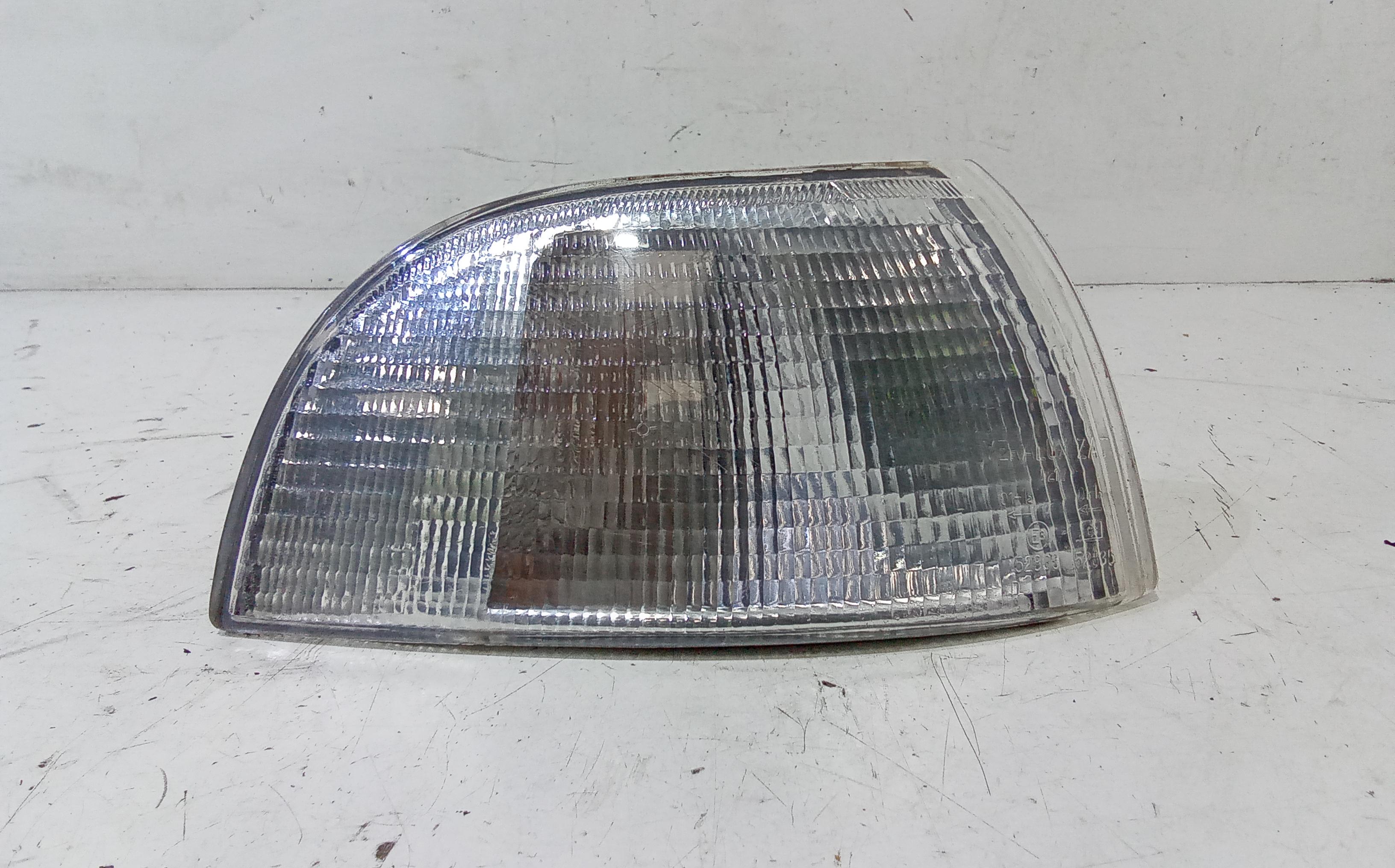 Freccia fanalino ant DX lato passeggero FIAT Punto Berlina 3P