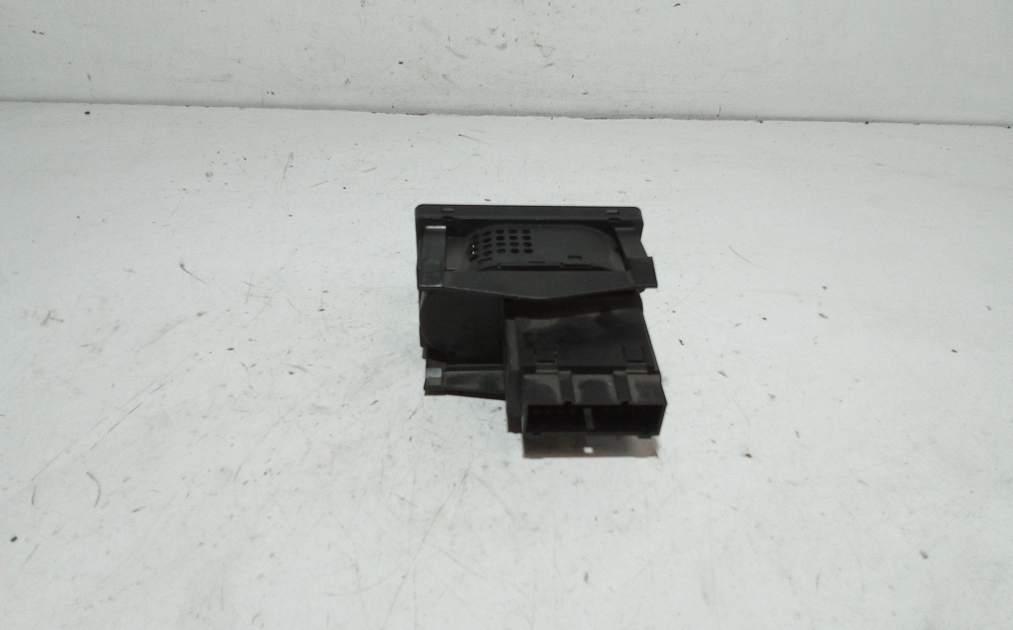 Interruttore comando luci FORD Fiesta 5 Serie