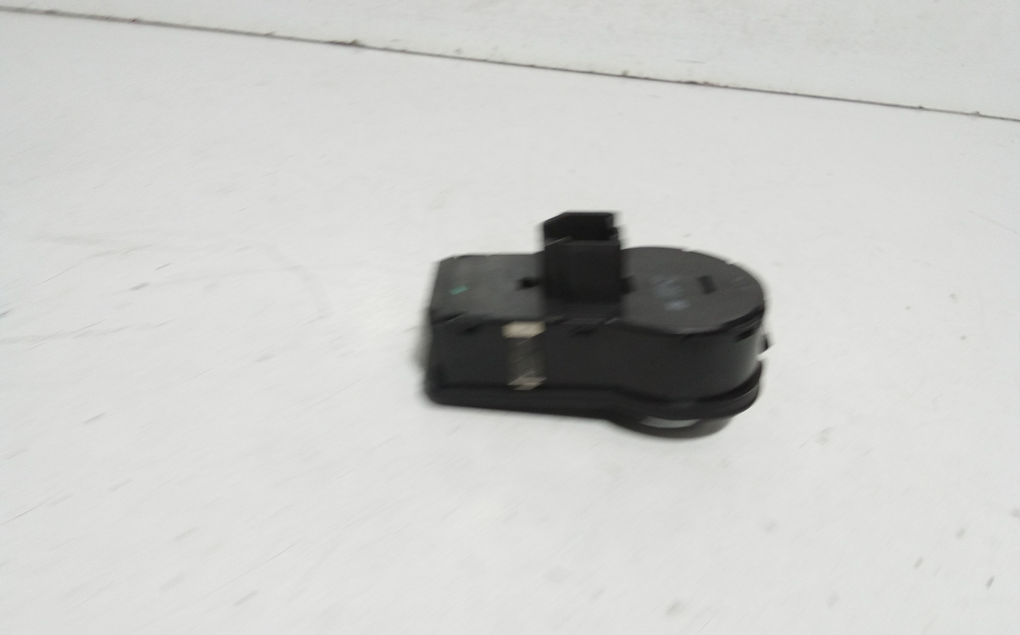 Interruttore comando luci CHEVROLET Cruze Berlina