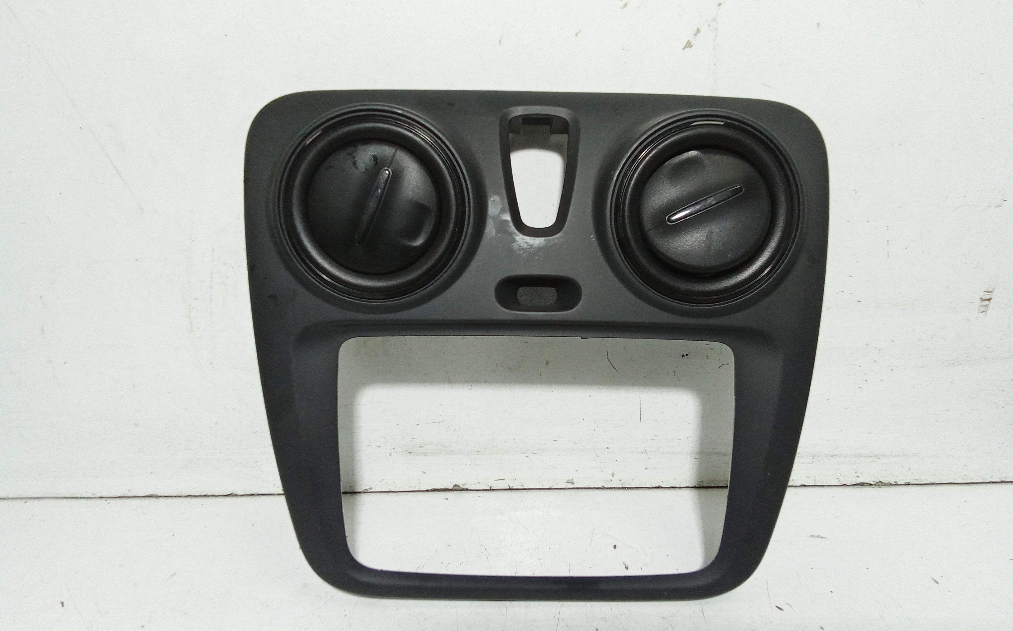 Modanatura Centrale Cruscotto DACIA Dokker 1 Serie