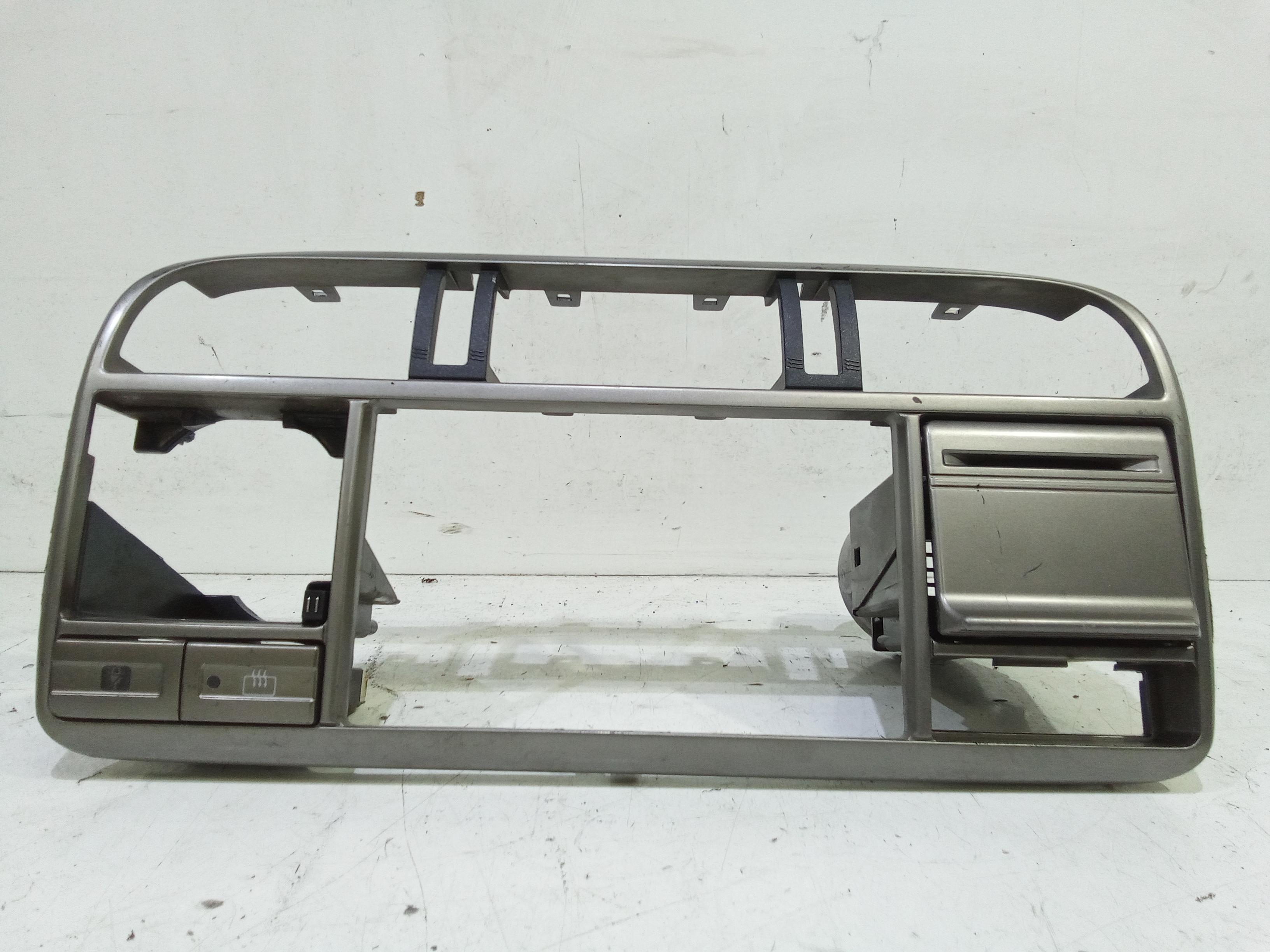 Modanatura Centrale Cruscotto NISSAN X-Trail 1 Serie