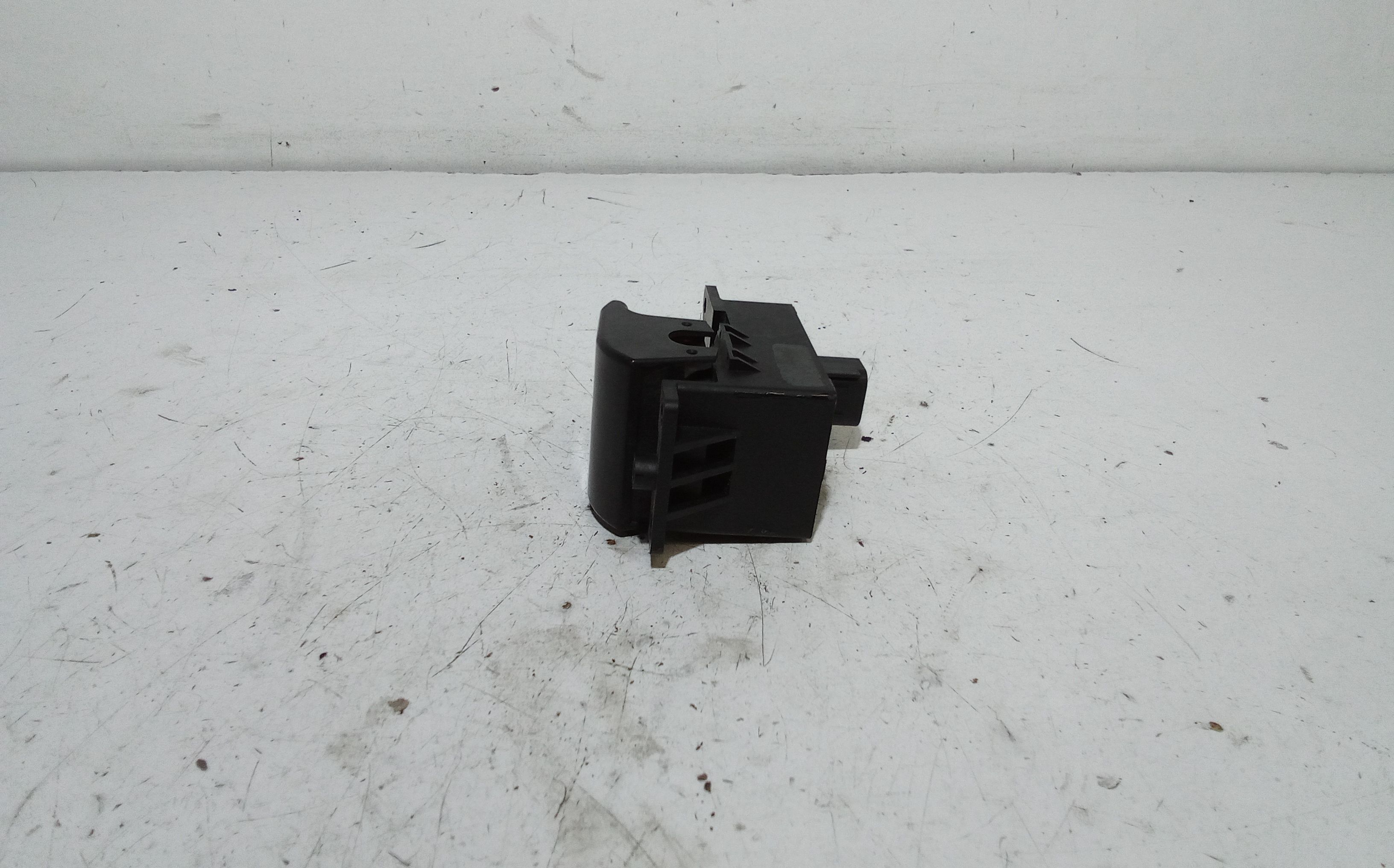 Pulsante freno di stazionamento FORD C - Max Serie (03>07)